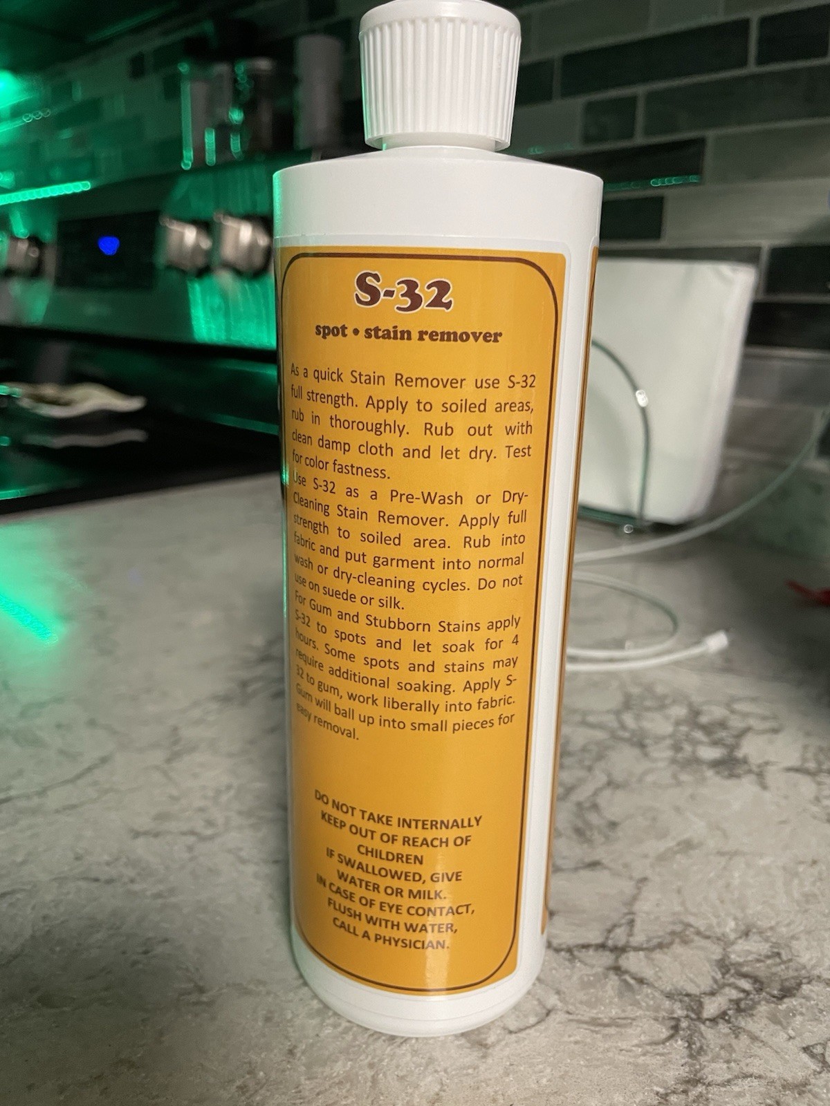 S-32 Spot Stain Remover 16 Ounce Bottle New Unopened Grease Lipstick Remover