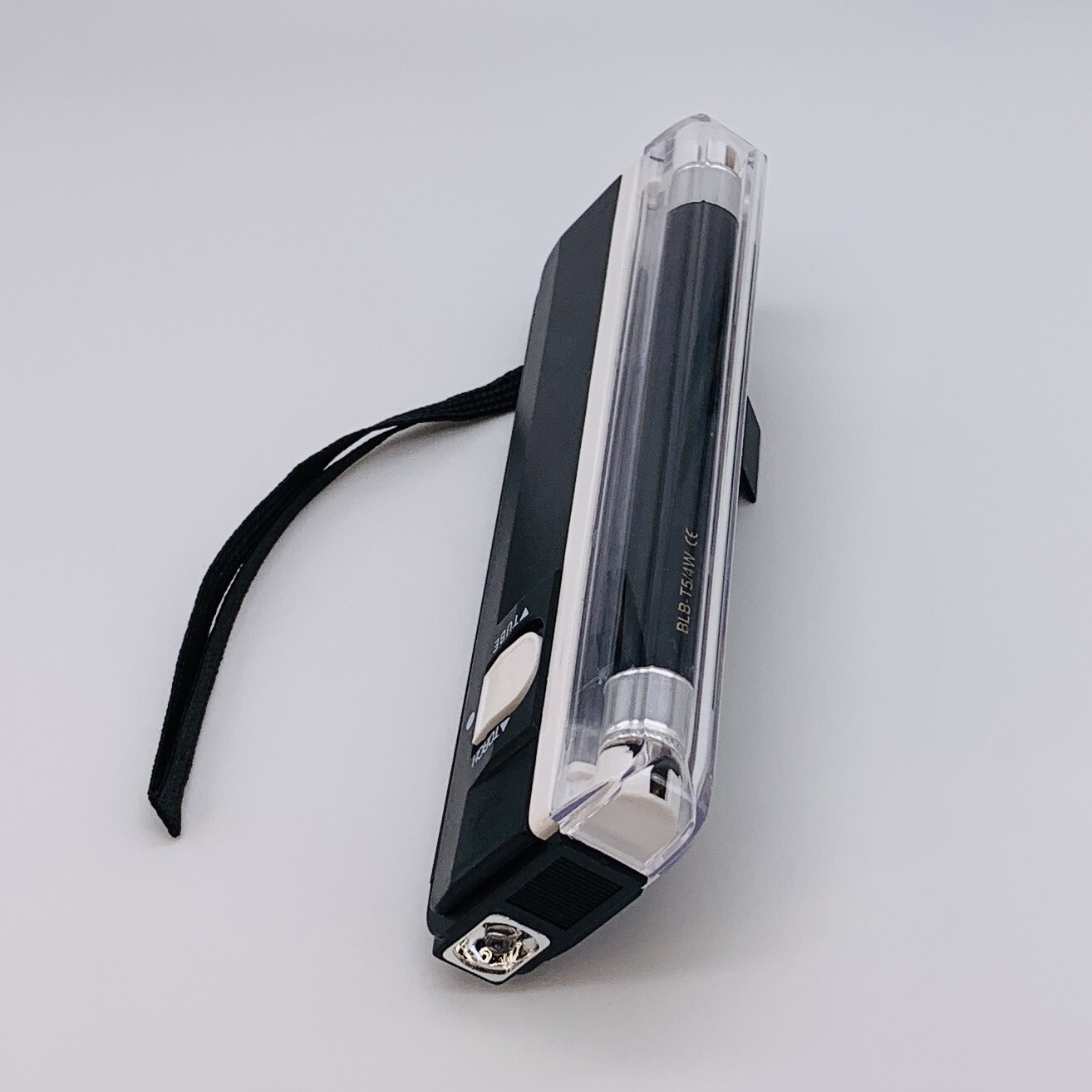 RugDoctor Spot Detector 2 in 1 Ultra-Violet Light Flash Light Find Stains Odors