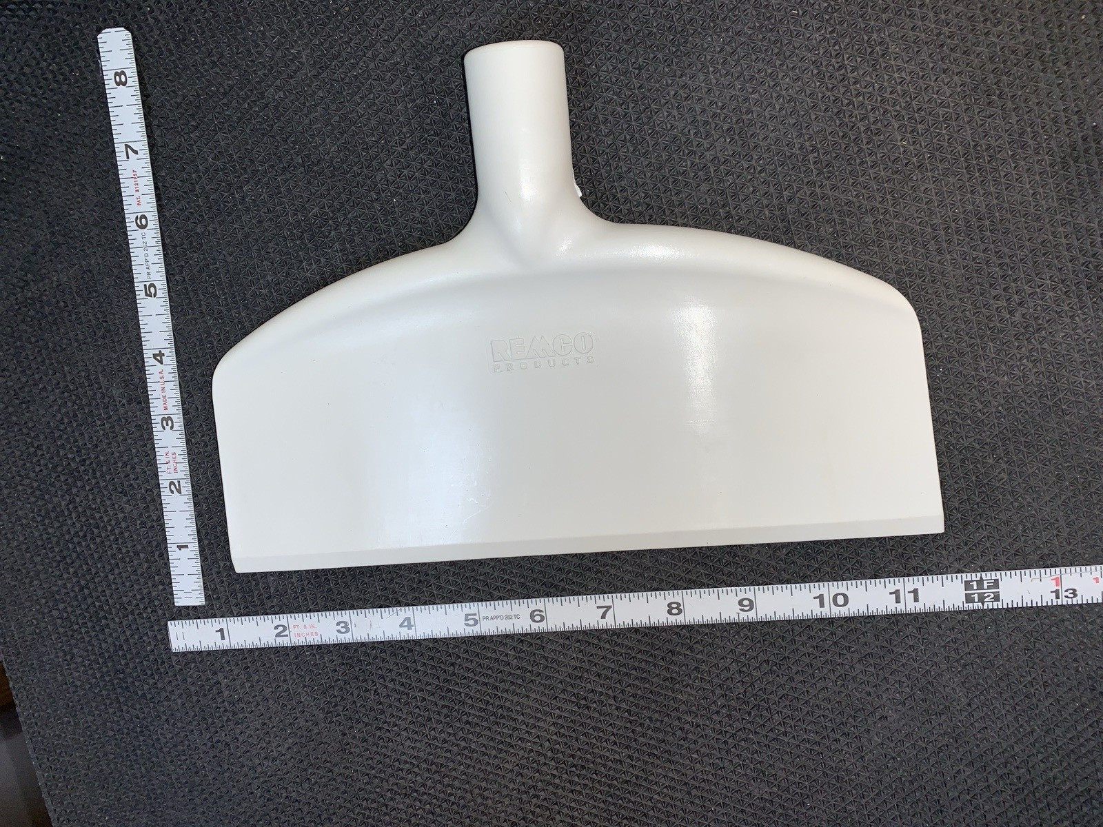 Vikan Remco Nylon Floor Scraper – White – 29115