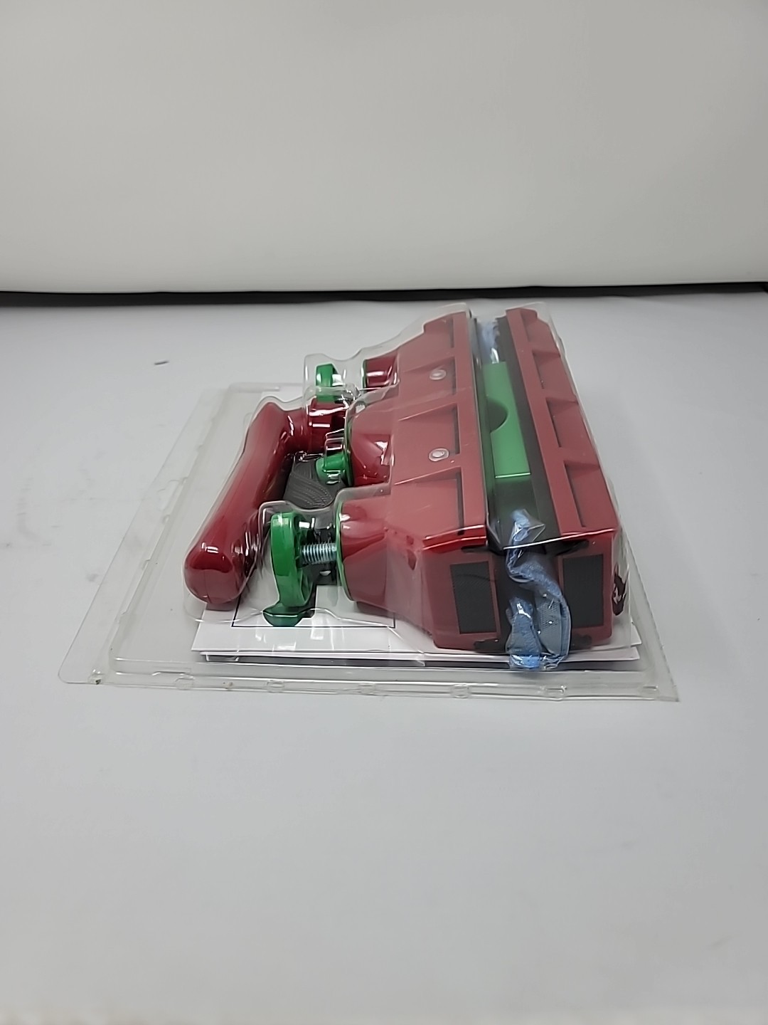 CleanShark Double Sided Magnetic Window Cleaner Tool V2