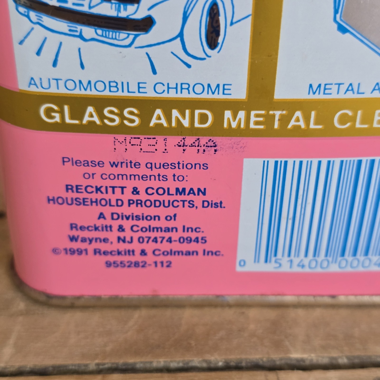 Vintage Gold Seal Glass Wax Metal Can One Pint Tin 85% Full Metal Cleaner