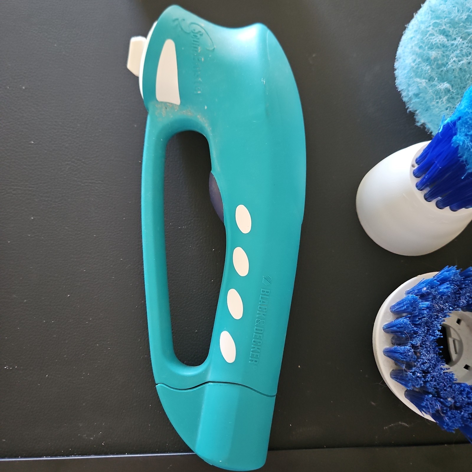 Black and Decker Scumbuster Handheld Wand Blue No Battery W/ Attachments