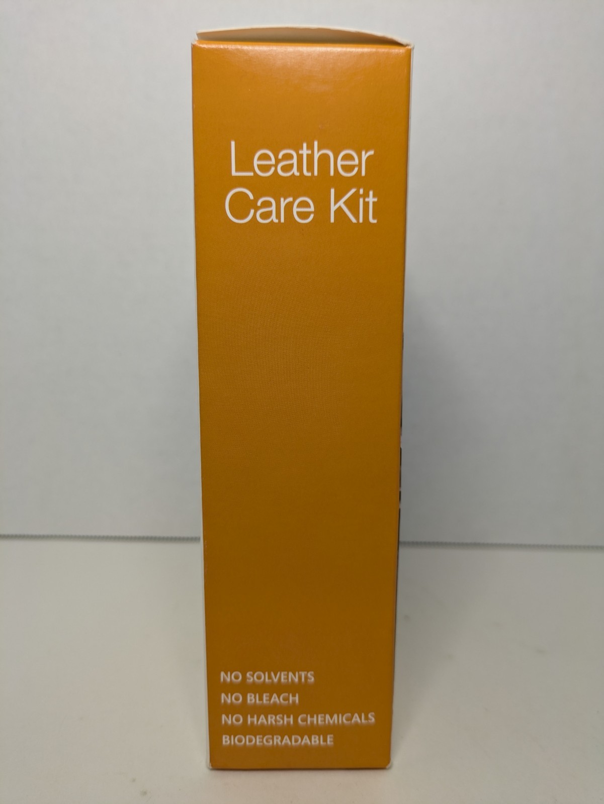 La-Z-Boy Leather Care Kit Cleaner Protector 8oz Bottles Sprayers Upholstery NEW