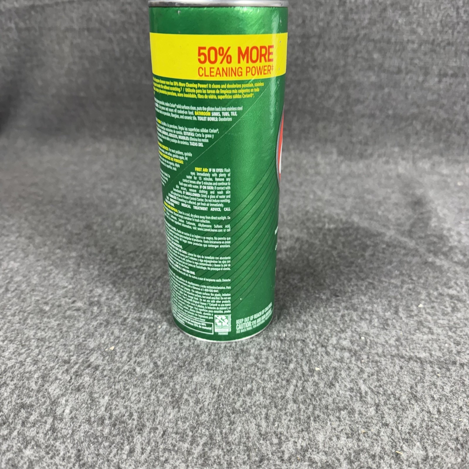 Comet With Bleach Cleanser Powder 21 Oz 50% More Cleaning Power Can Scratch Free
