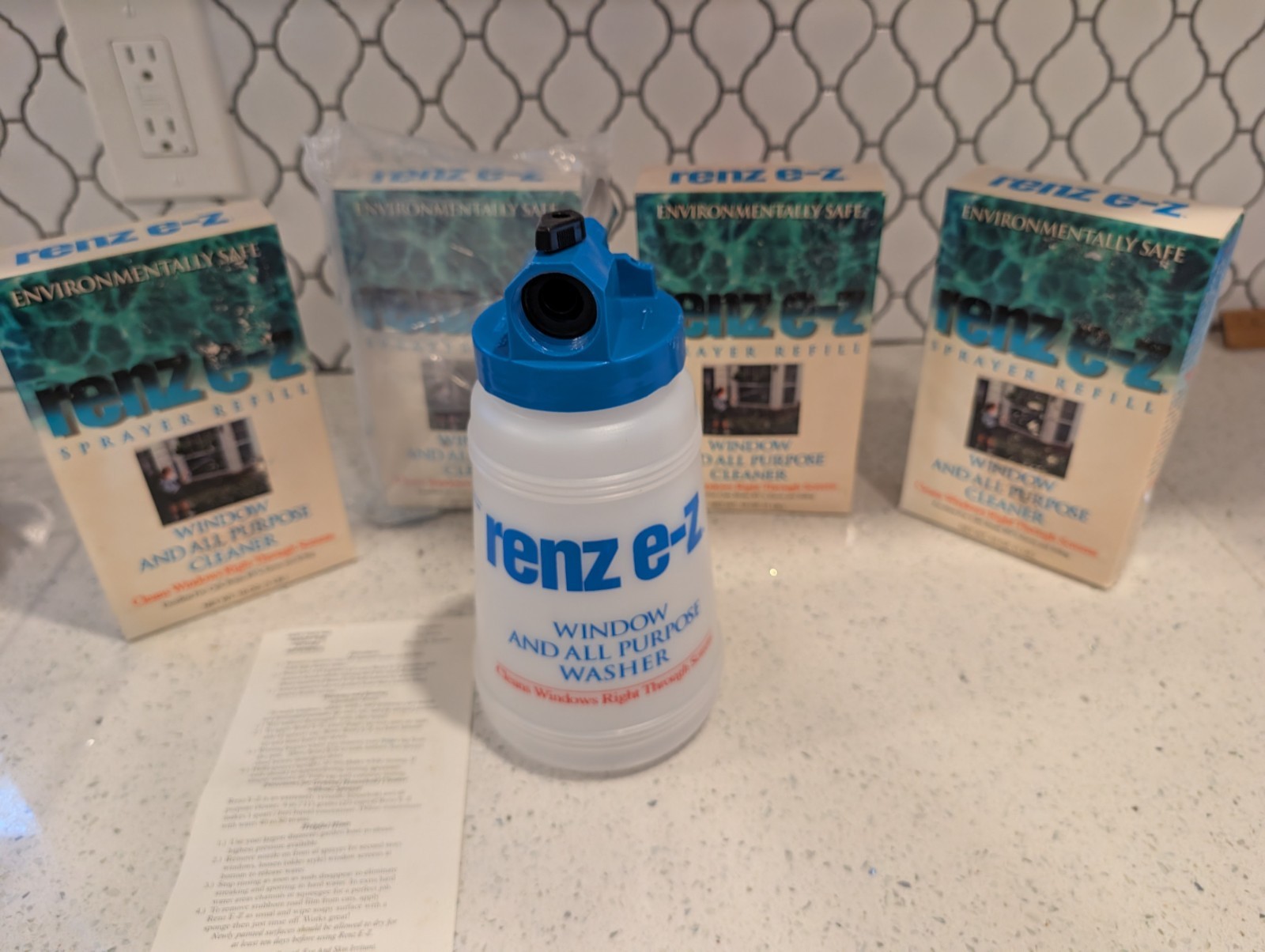 Renz E-Z Professional Window Cleaner Sprayer Kit – (3) 1 lb Refills – Read