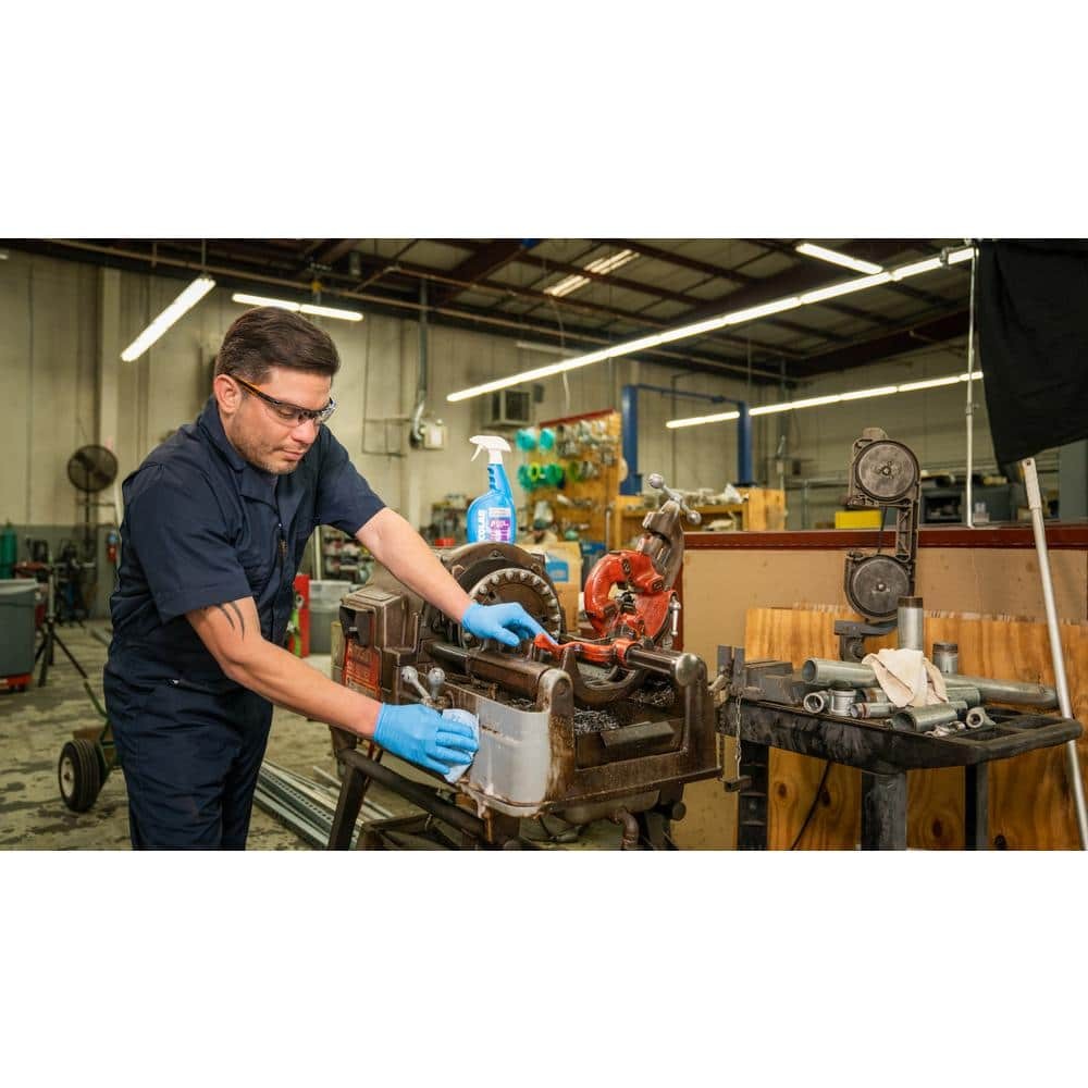 1 Gal. Professional Strength Industrial Degreaser, Attacks Grease, Buildup and S