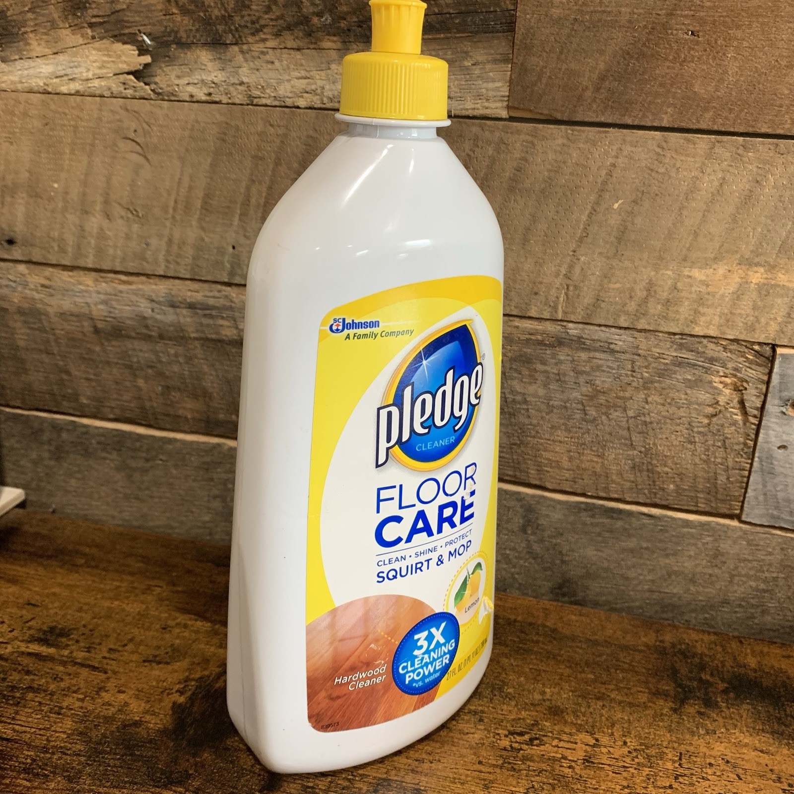 Pledge Floor Care Hardwood Cleaner Squirt & Mop Lemon Scent 27 Oz 95% Full