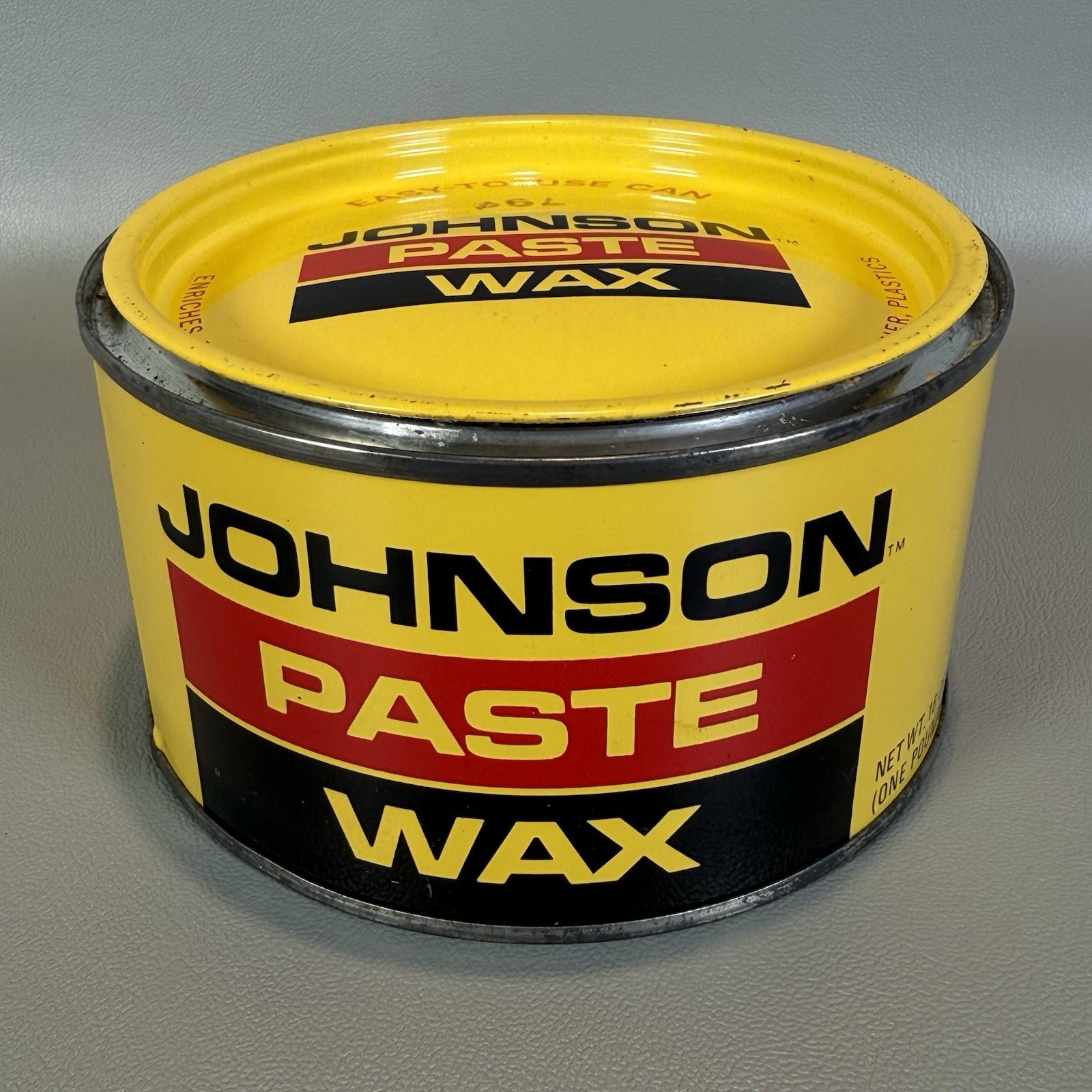 Vintage 16 oz Johnsons Paste Wax Can 95% Full