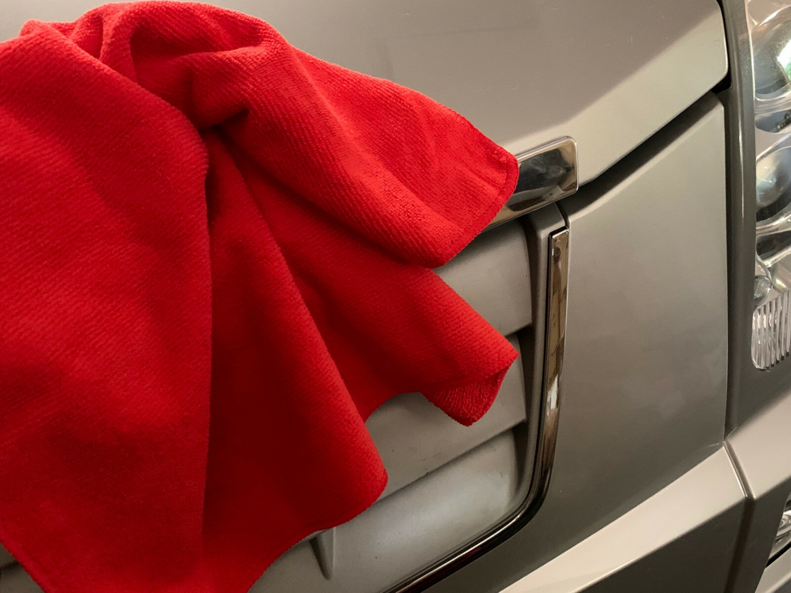 5 RED MICROFIBER CLEANING WASH CLOTH TOWEL RAG 16″x16″ : KITCHEN BATH BAR CAR