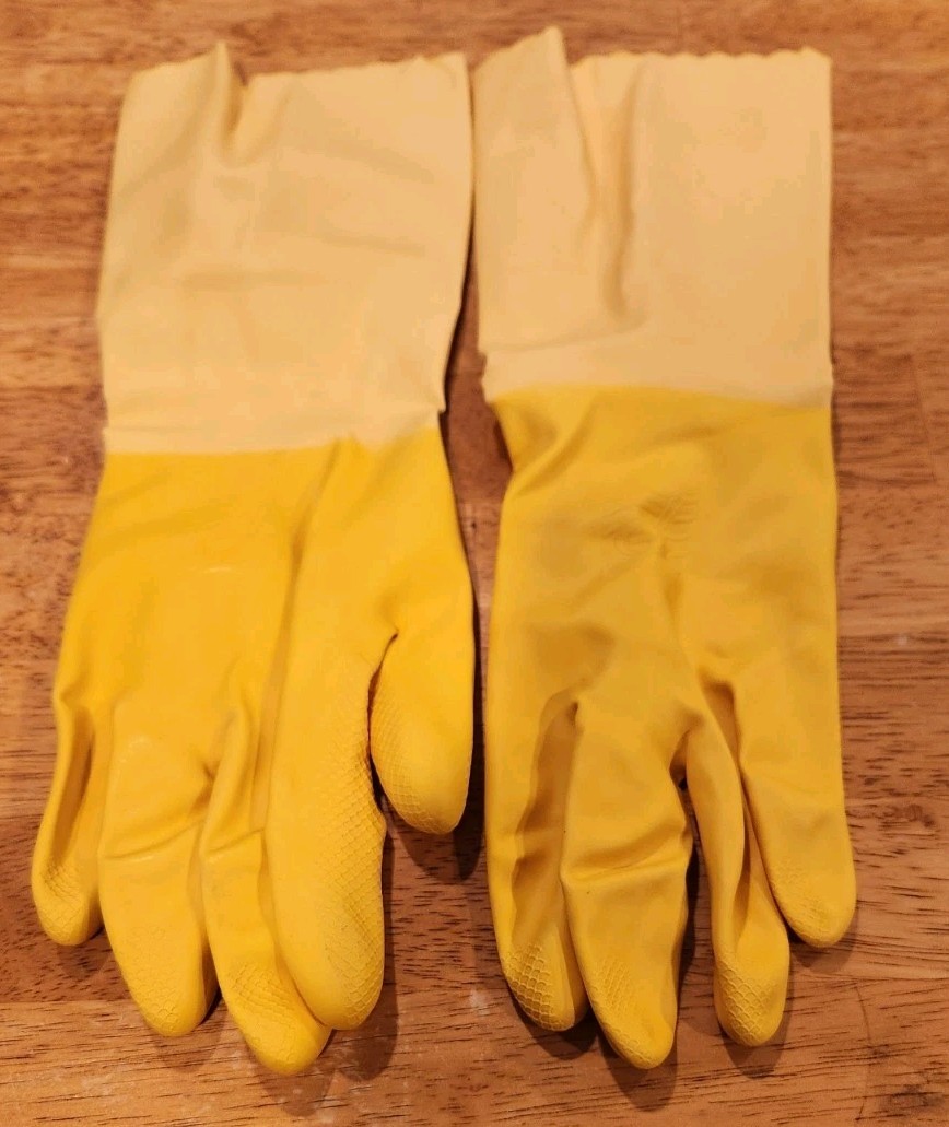 Vintage Playtex Living Gloves Flex Fit Comfort Cleaning Gloves Large Yellow Dish