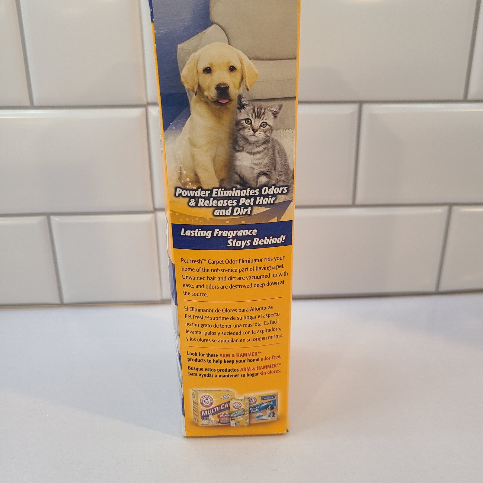 Arm & Hammer Pet Fresh 11534 Powder Form Carpet Room Odor Eliminator 30 oz.