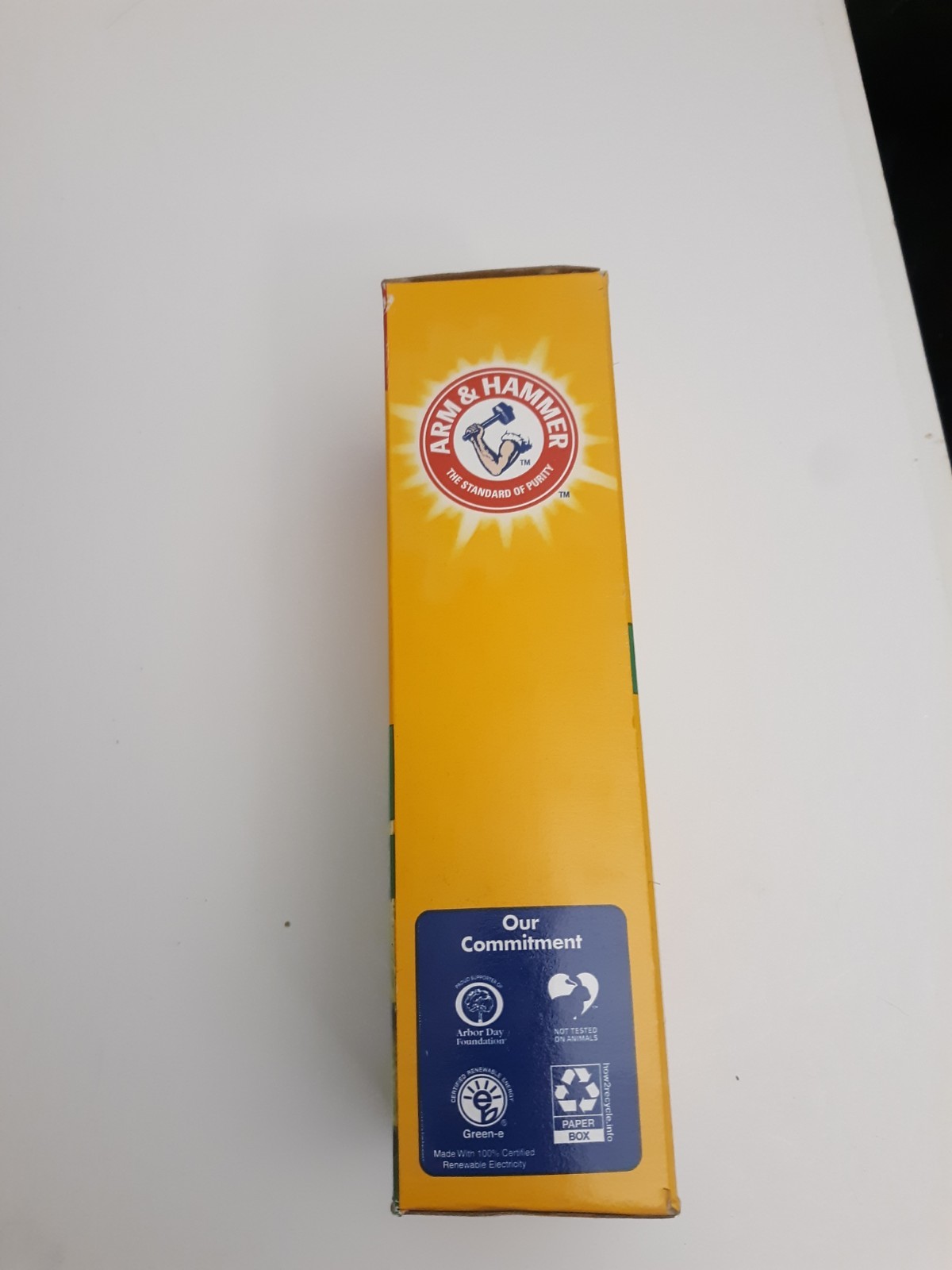 Arm & Hammer Extra Strength Carpet Odor Eliminator, 30-oz. Box