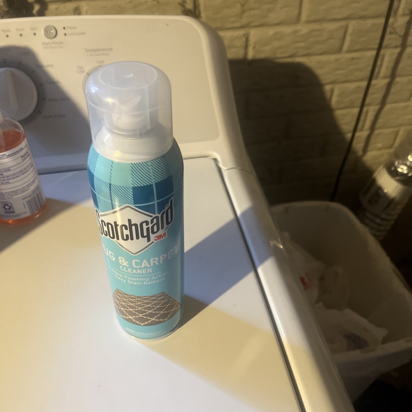 Scotchgard Carpet Cleaner Spray 16.5 oz Stain Protection for Fabrics and Rugs