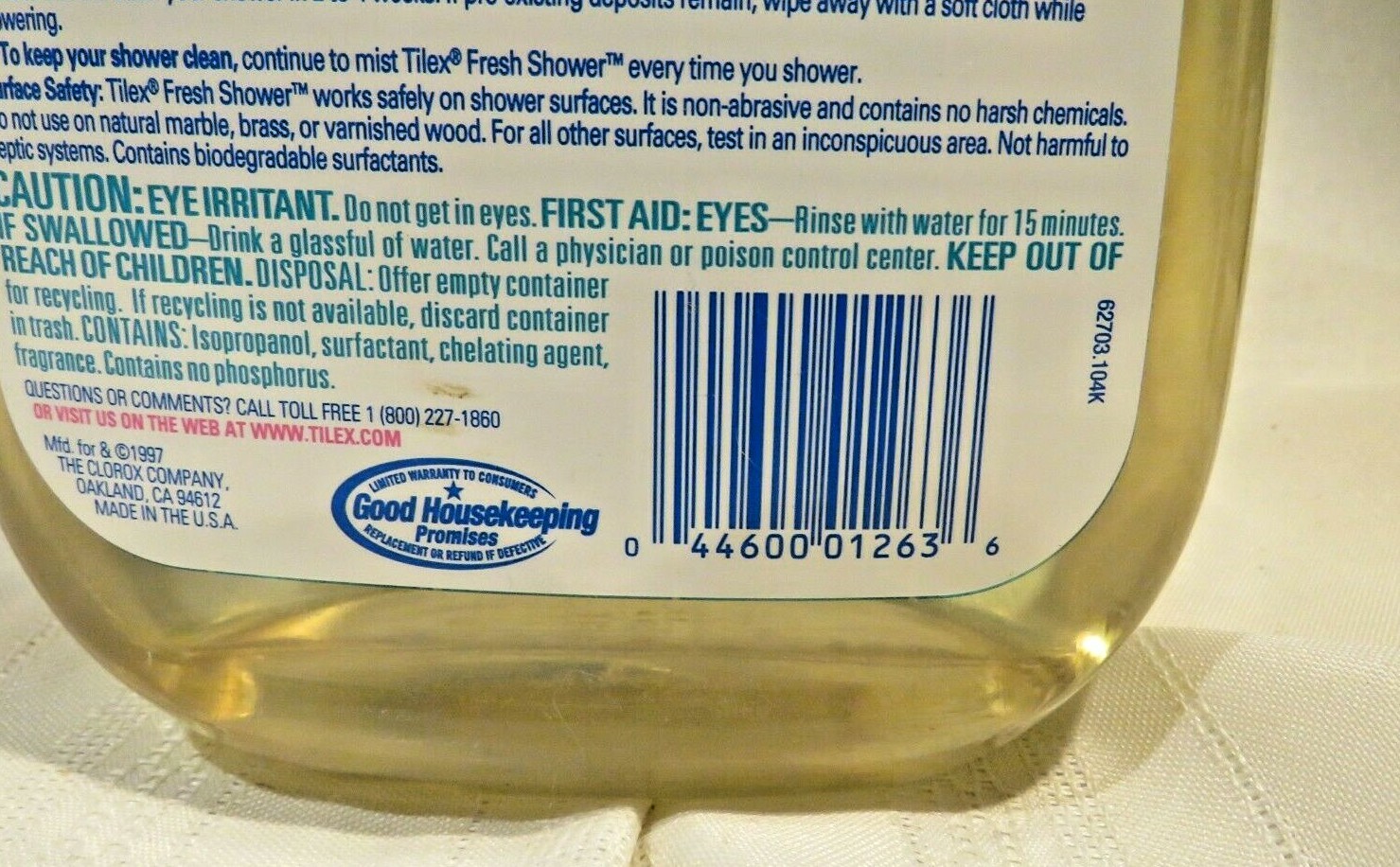 RARE – Original Tilex Fresh Shower Daily Cleaner Refill 64 Fl Oz 90% left