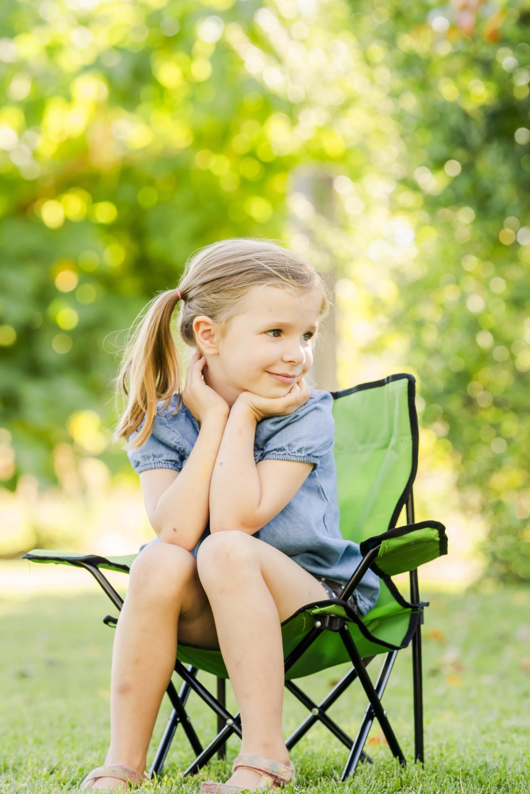 Pacific Play Tents – Kids Folding Chair, 100 lbs. Weight Capacity Emerald Green