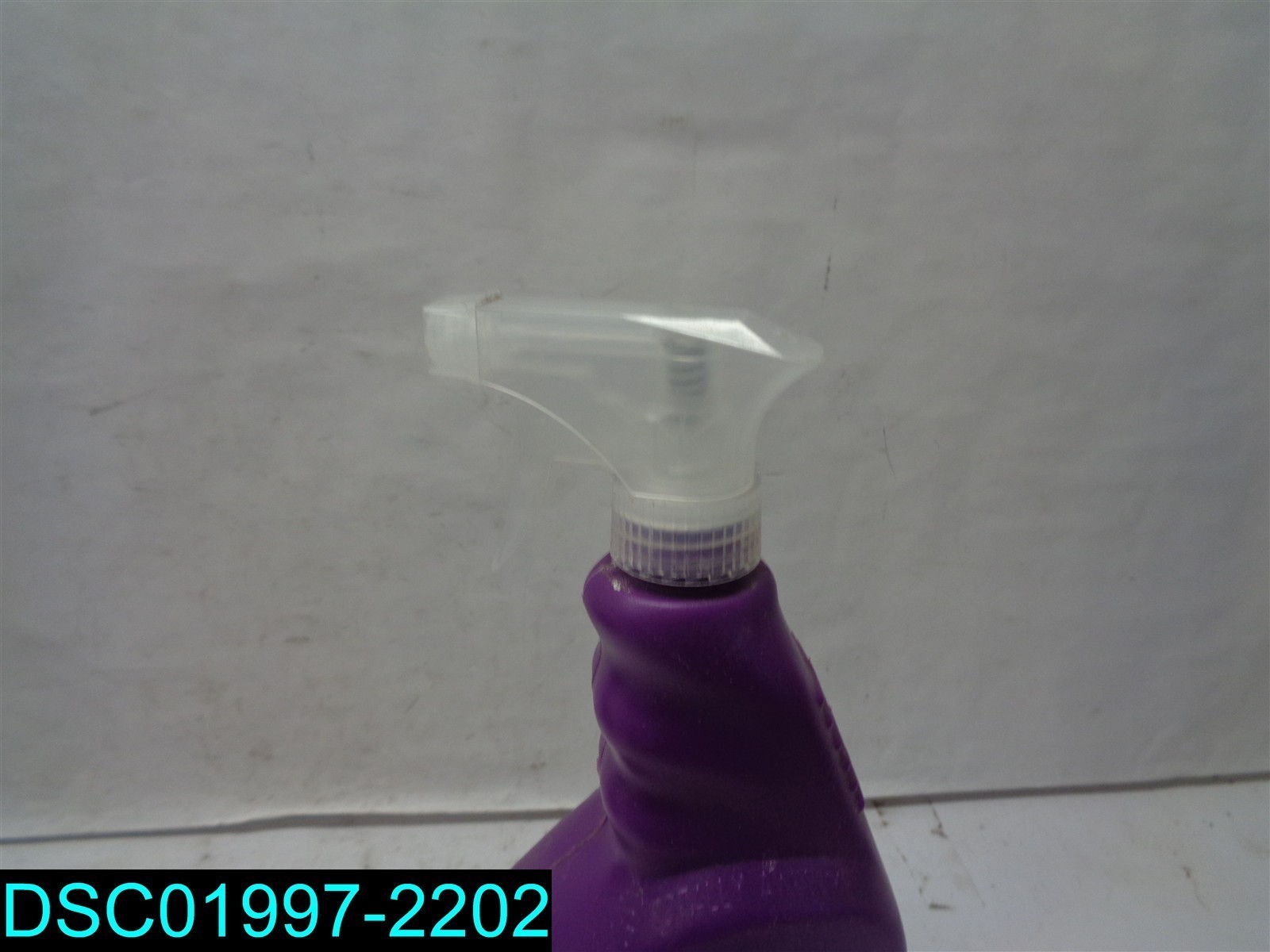 QTY=8L:(1L X 8) LA’s Totally Awesome Bang Bathroom & Shower Cleaner 722429320803