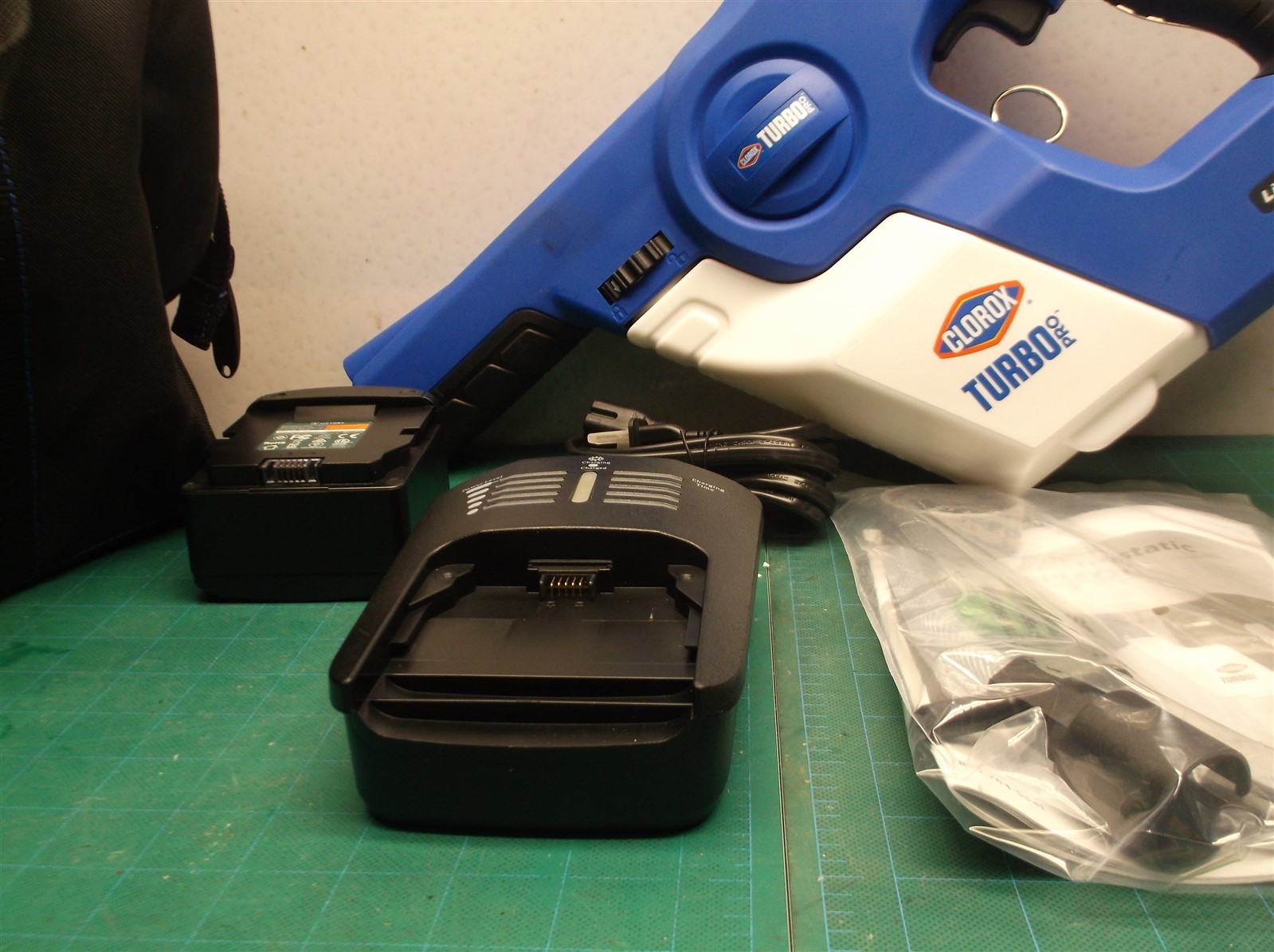 Clorox turbo pro electrostatic sprayer Cordless battery rechargeable Mister mist