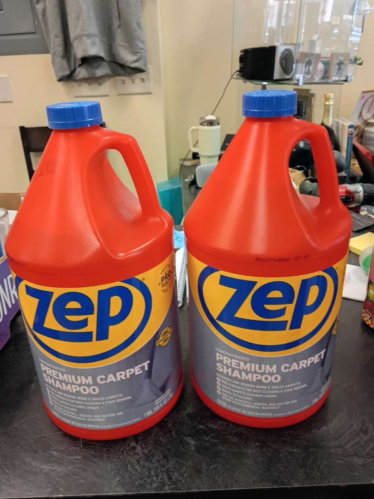 Zep Premium Carpet Cleaner Shampoo – 1 Gallon (Case of 2) ECZUPXC1282