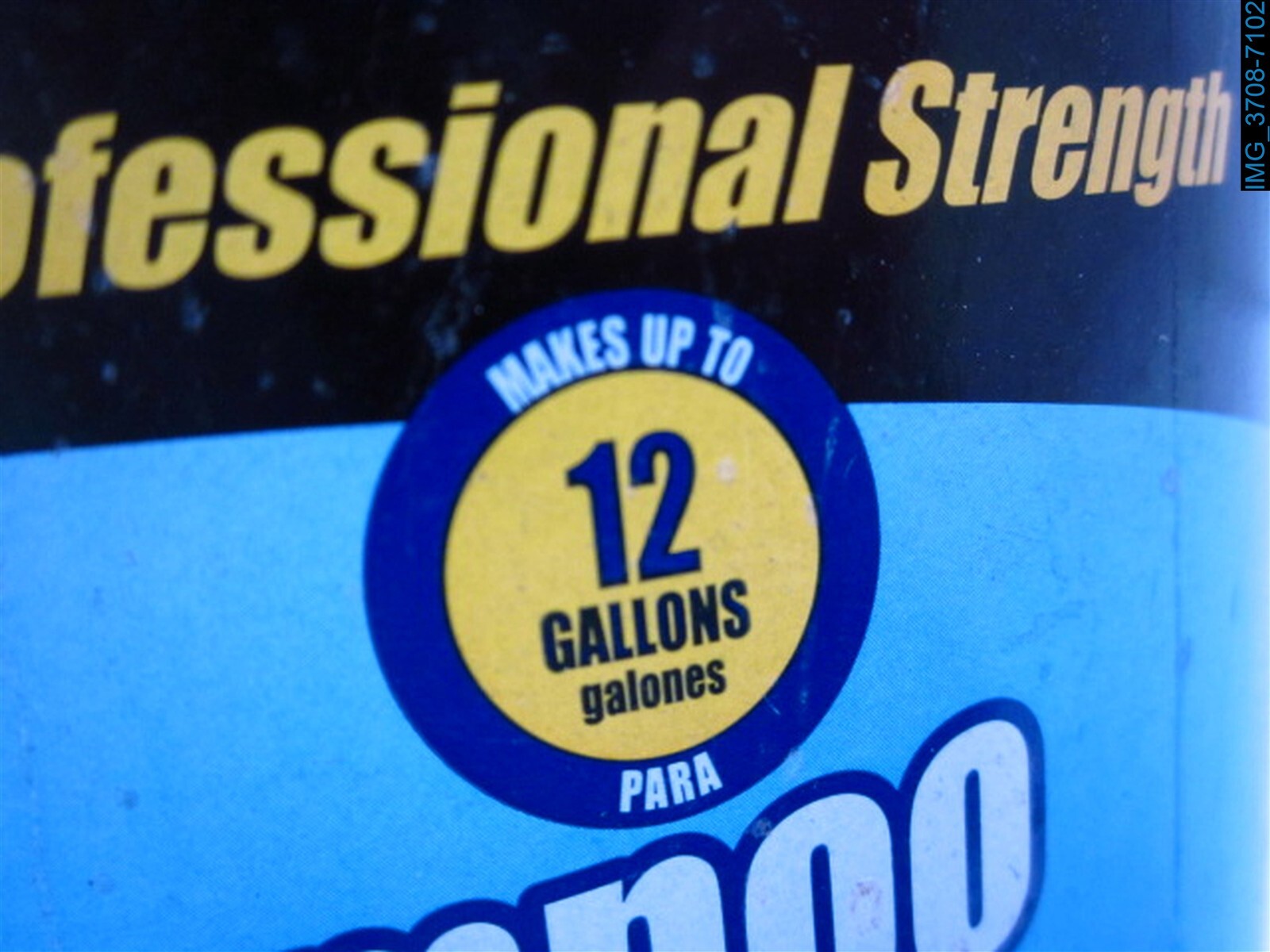 Qty = 2 Gallons: Zep Concentrated Carpet Shampoo for Scrubbers