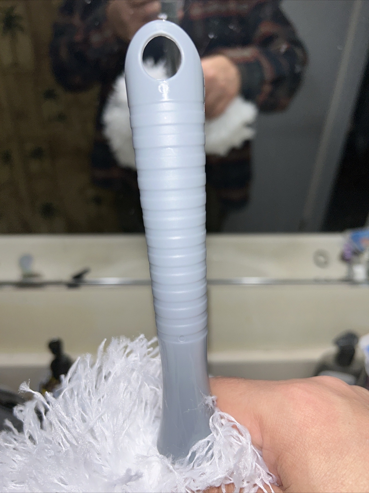 Standard ESSENTIALS Microfiber Fan Duster