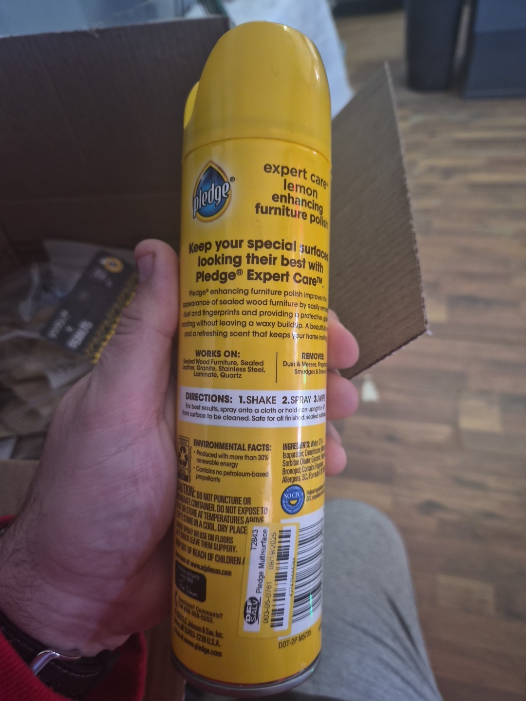 Pledge Enhancing Polish, Furniture & Wood Spray, Lemon Scent, 9.7oz