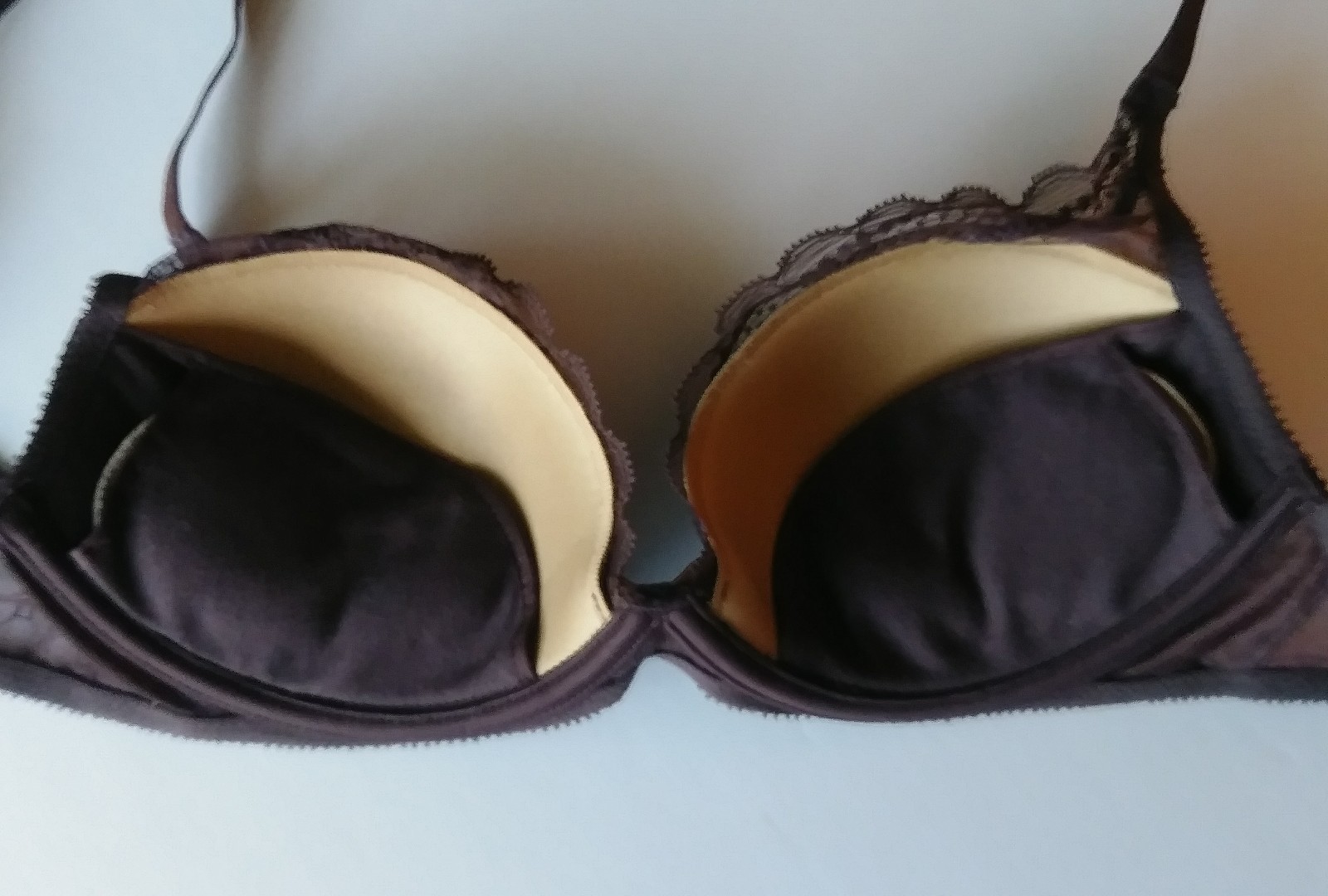 CHANTELLE CHIC PUSH-UP PLUNGE UNDERWIRE REMOVABLE PADS BROWN SIZE 32-D STY#36460