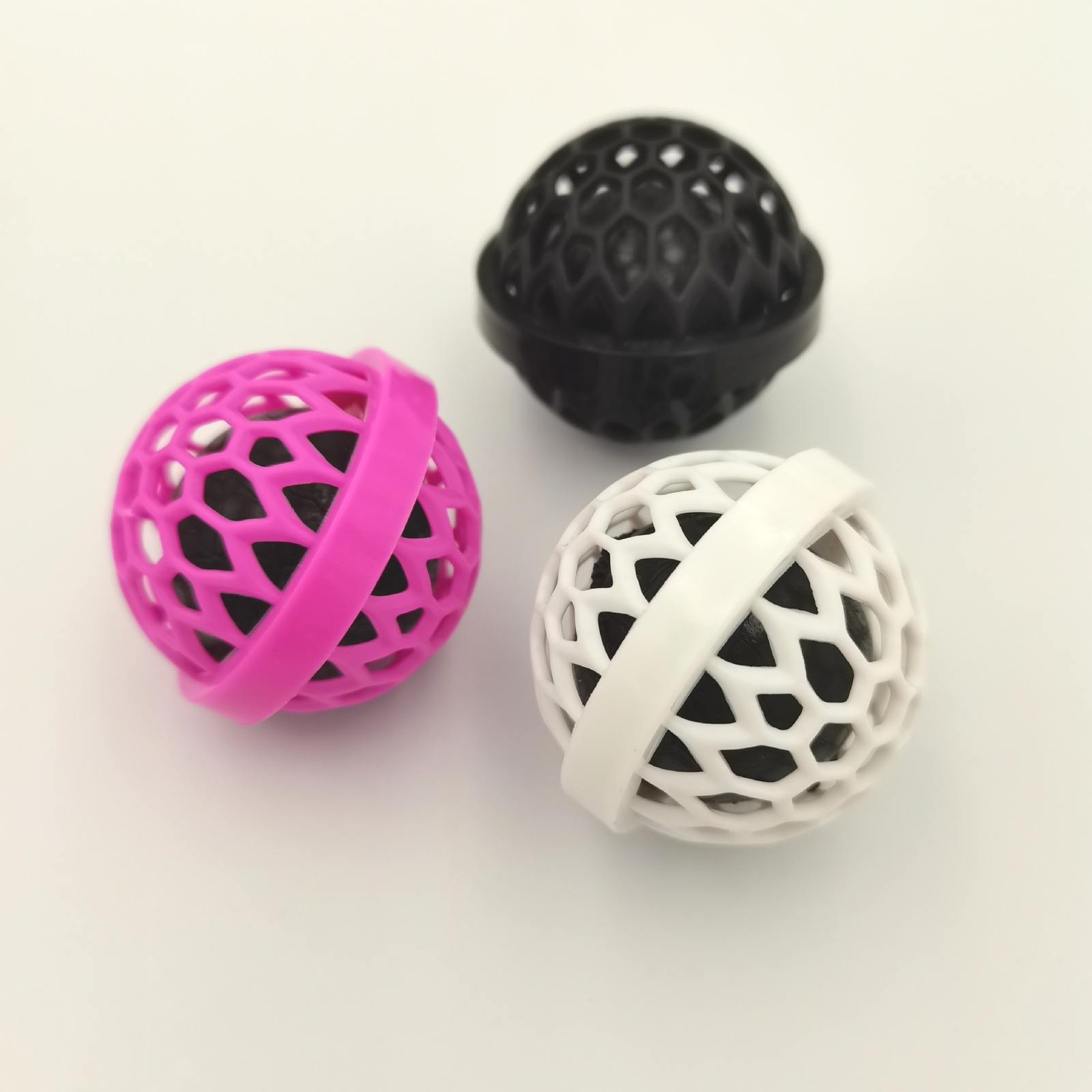 Bag Cleaning Sticky Ball Backpack Purse Keep Clean Dust Dirt Removal Catcher