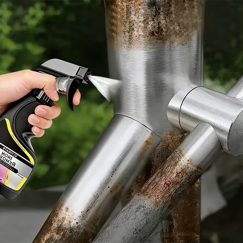 120ml Car Rust Remover Spray Metal Deruster Cleaner Wheel Hub Exhaust Pipe