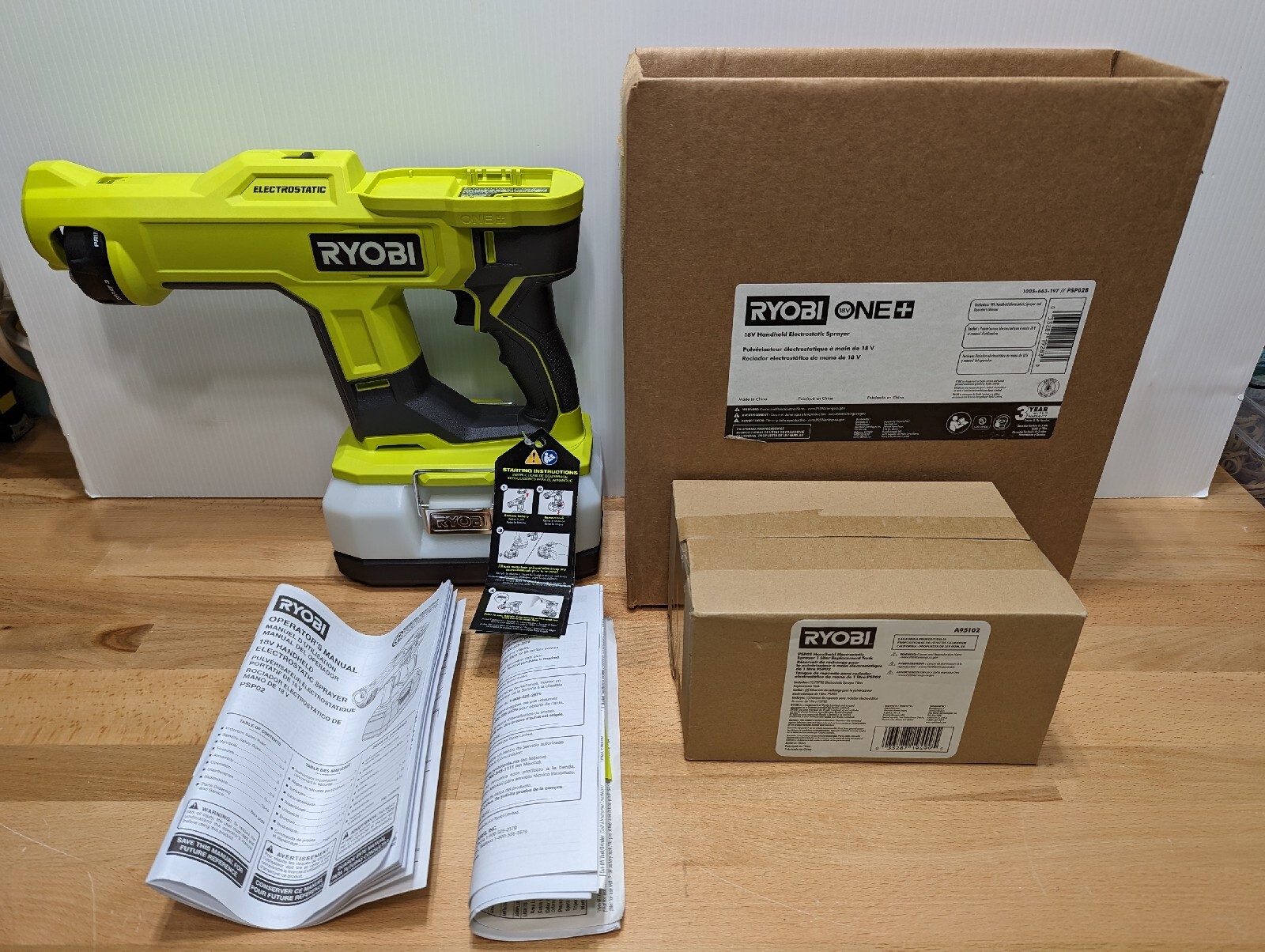 PSP02B RYOBI ONE+ 18V Cordless Handheld Electrostatic Sprayer & 2 Tanks A95102