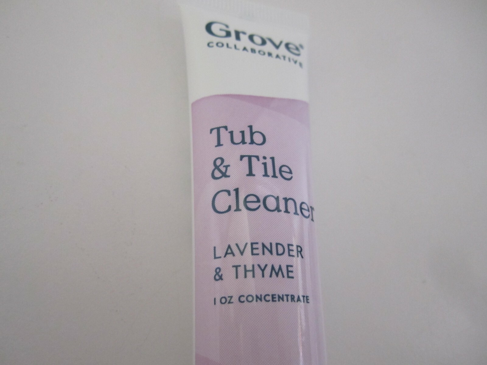 Grove Collaborative Tub & Tile Cleaner 1oz Concentrate Lavender & Thyme Lot of 2