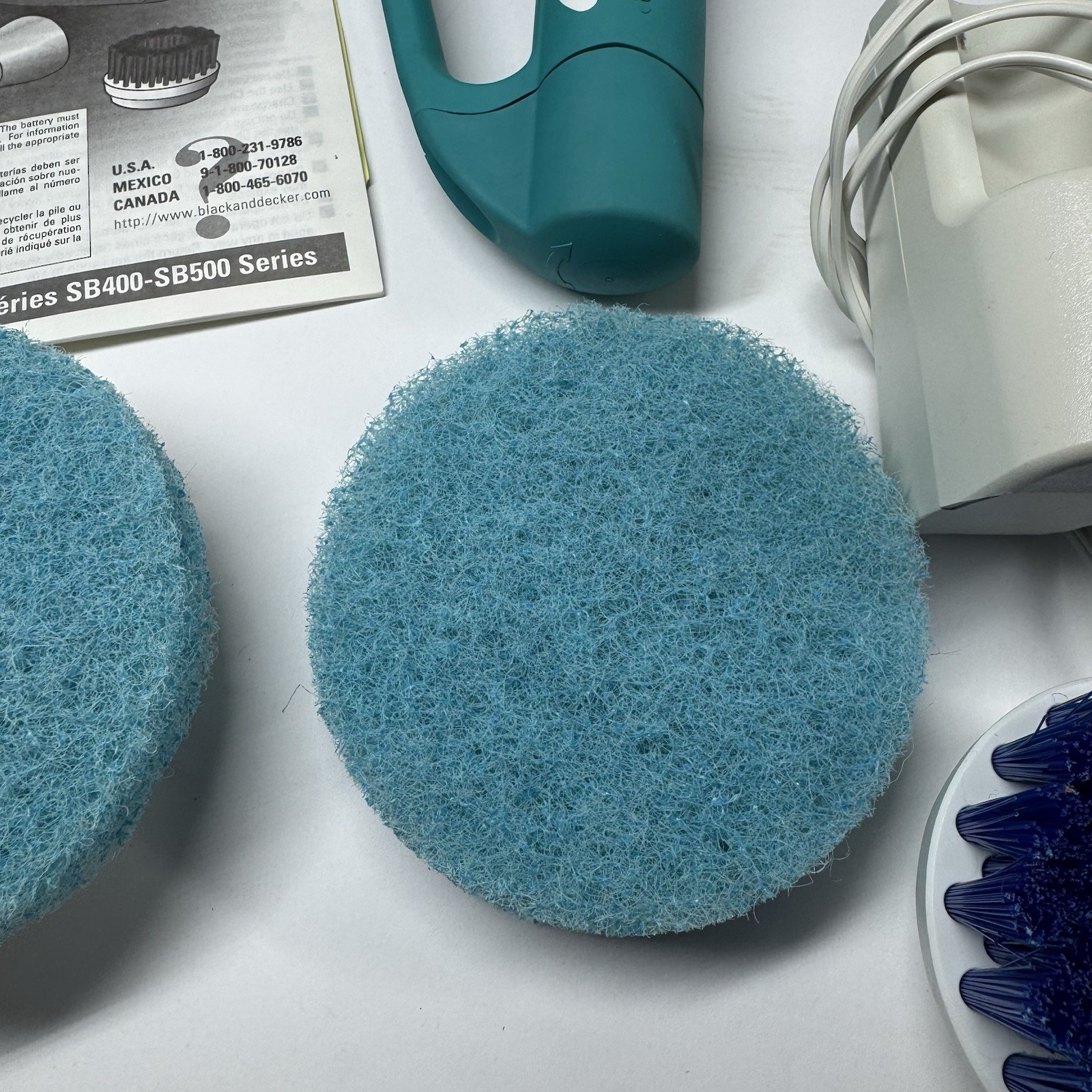 Black & Decker Scum Buster Cordless Power Scrubber Model SB400