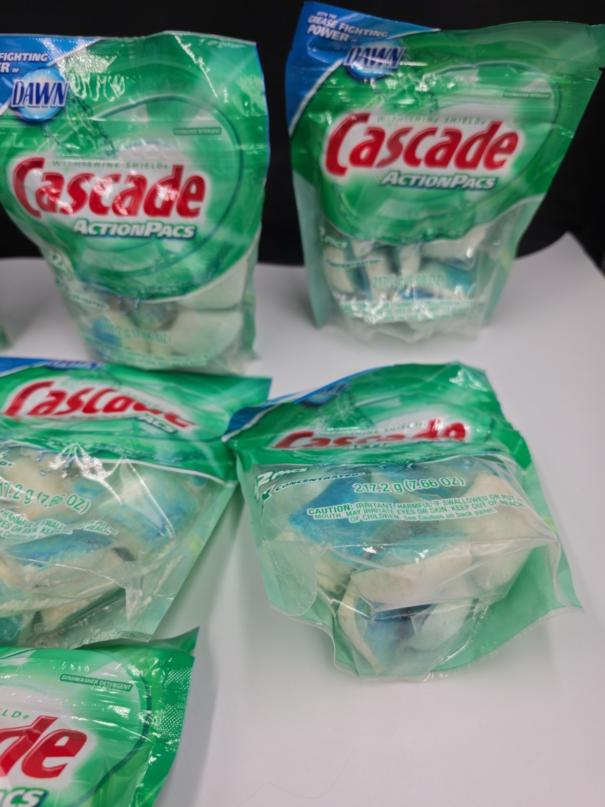 Cascade Complete Dawn Dishwasher Cleaner Lemon Scent Action Pacs Total 90