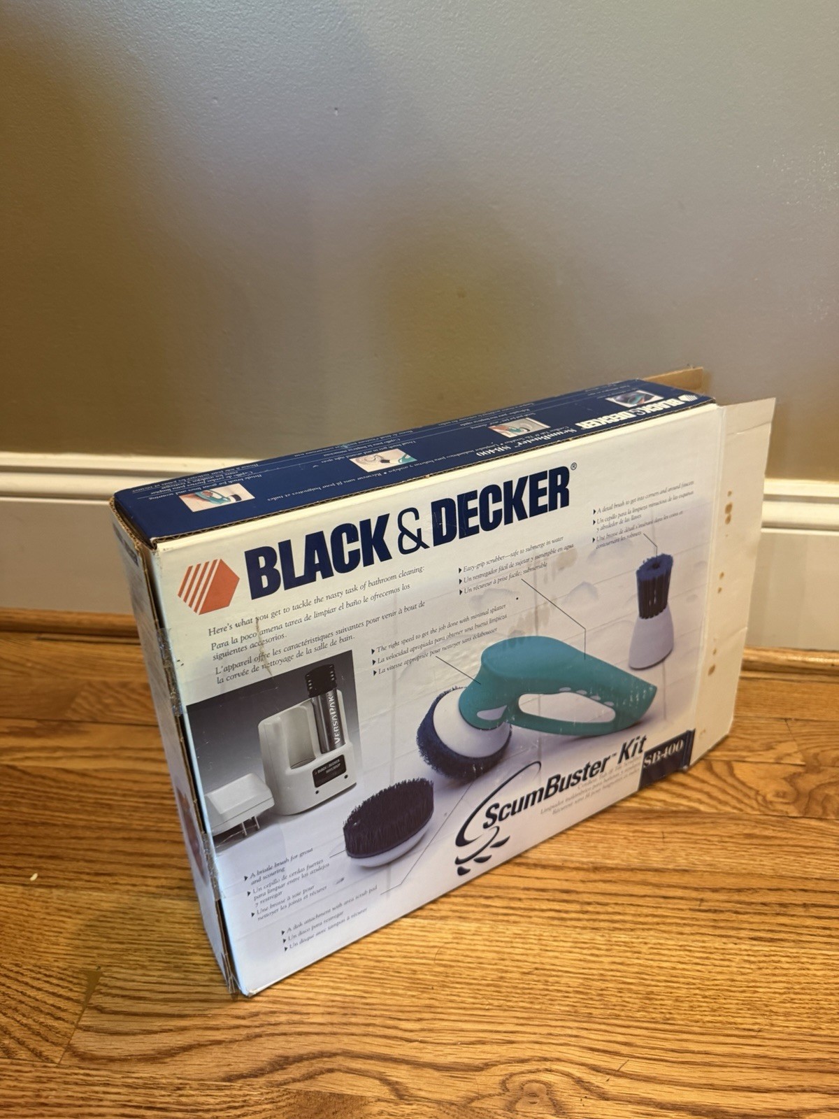 Black and Decker Scum Buster Kit SB400 w/Accessories ScumBuster NEW Open Box