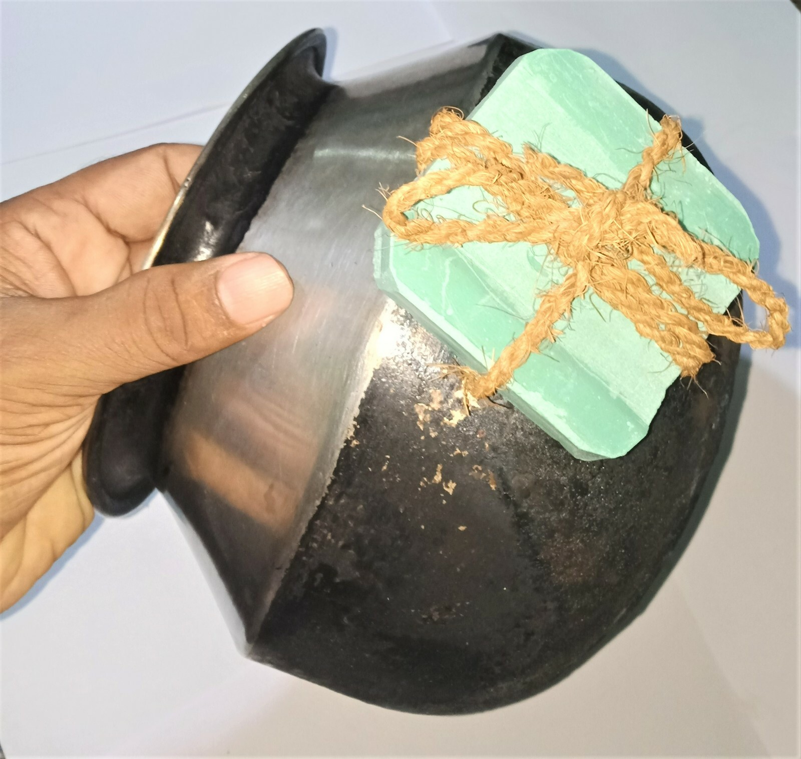 Sri Lankan 100% High quality Handmade Dish Wash Soap, Wash Dish Pot Plate 100g