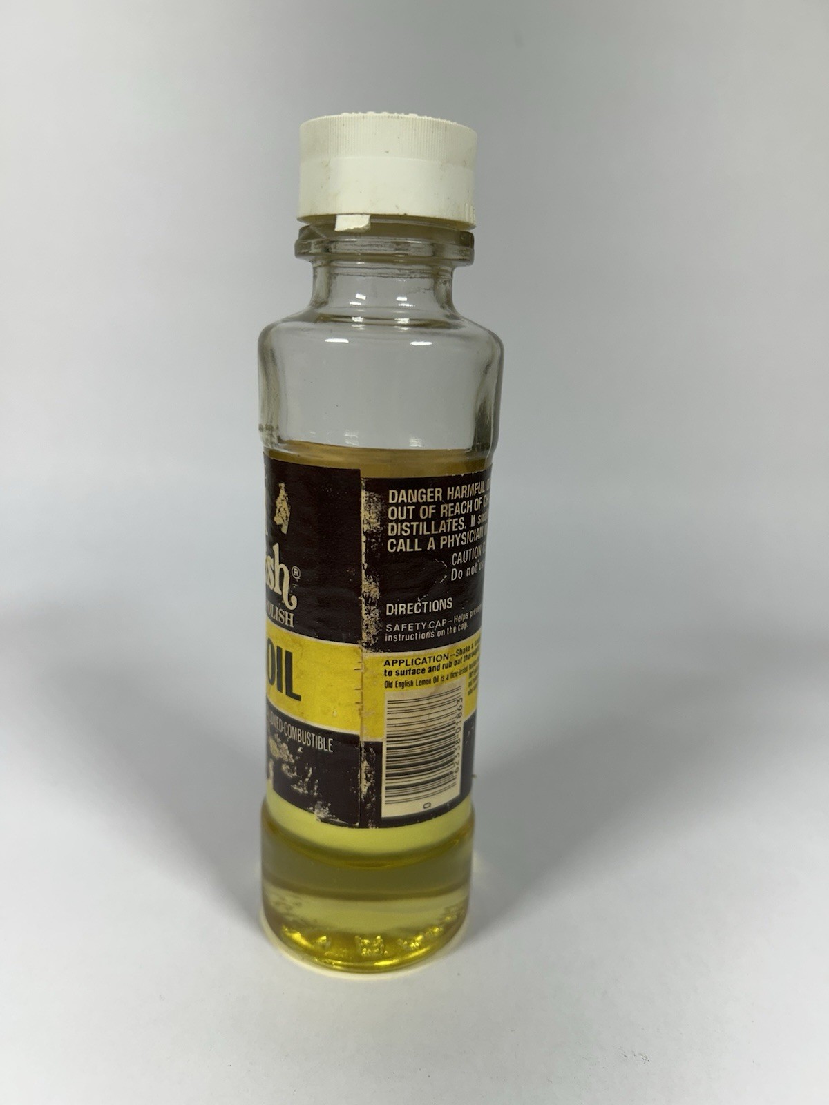 Old English Lemon Oil Furniture Polish 8 Oz GLASS Bottle Vintage 75% Full