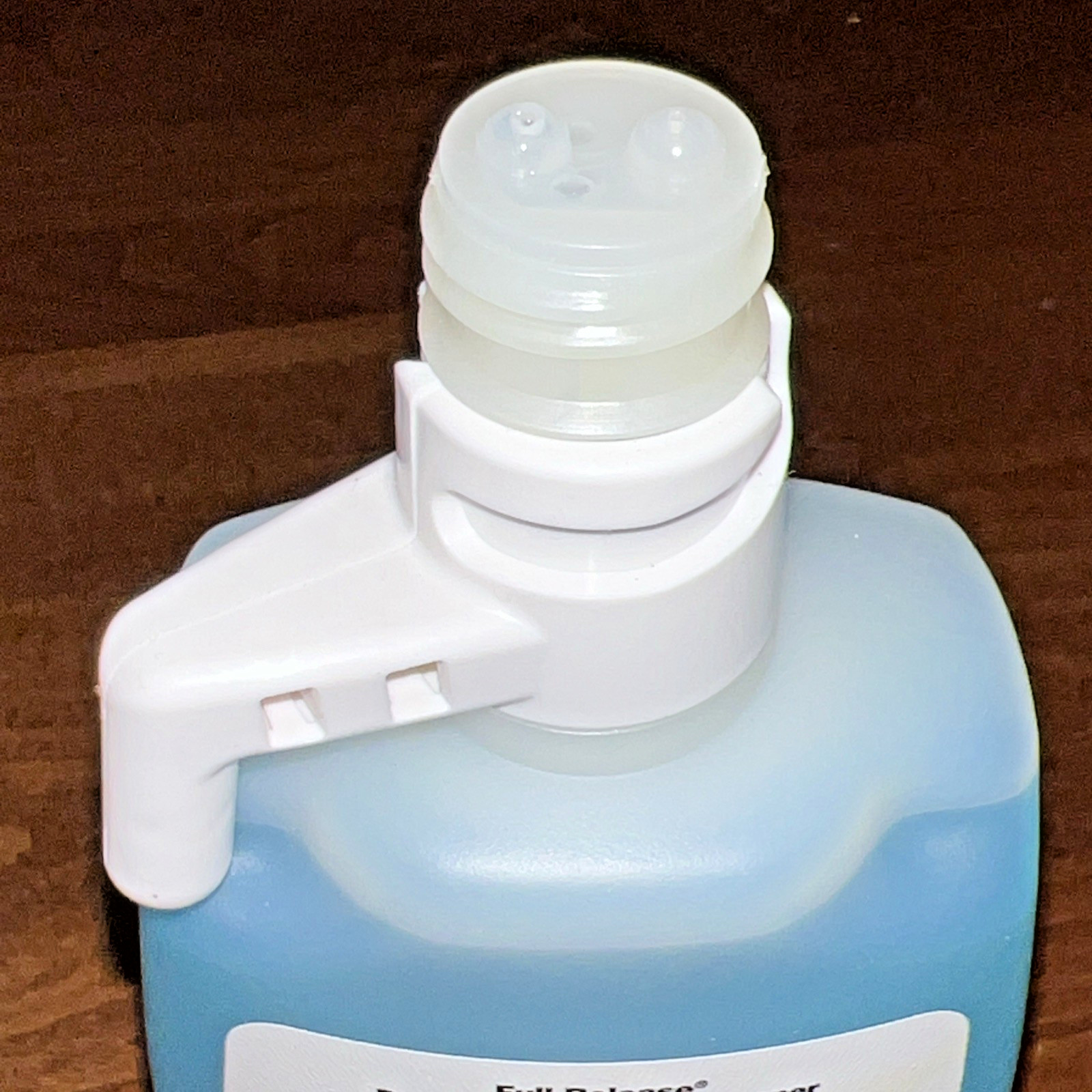 (2) Oreck Carpet & Hard Floor Cleaner Professional Full Release 16 fl oz New