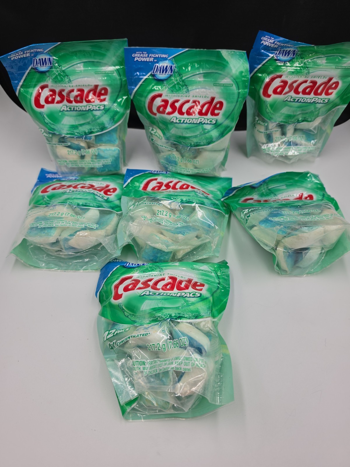 Cascade Complete Dawn Dishwasher Cleaner Lemon Scent Action Pacs Total 90