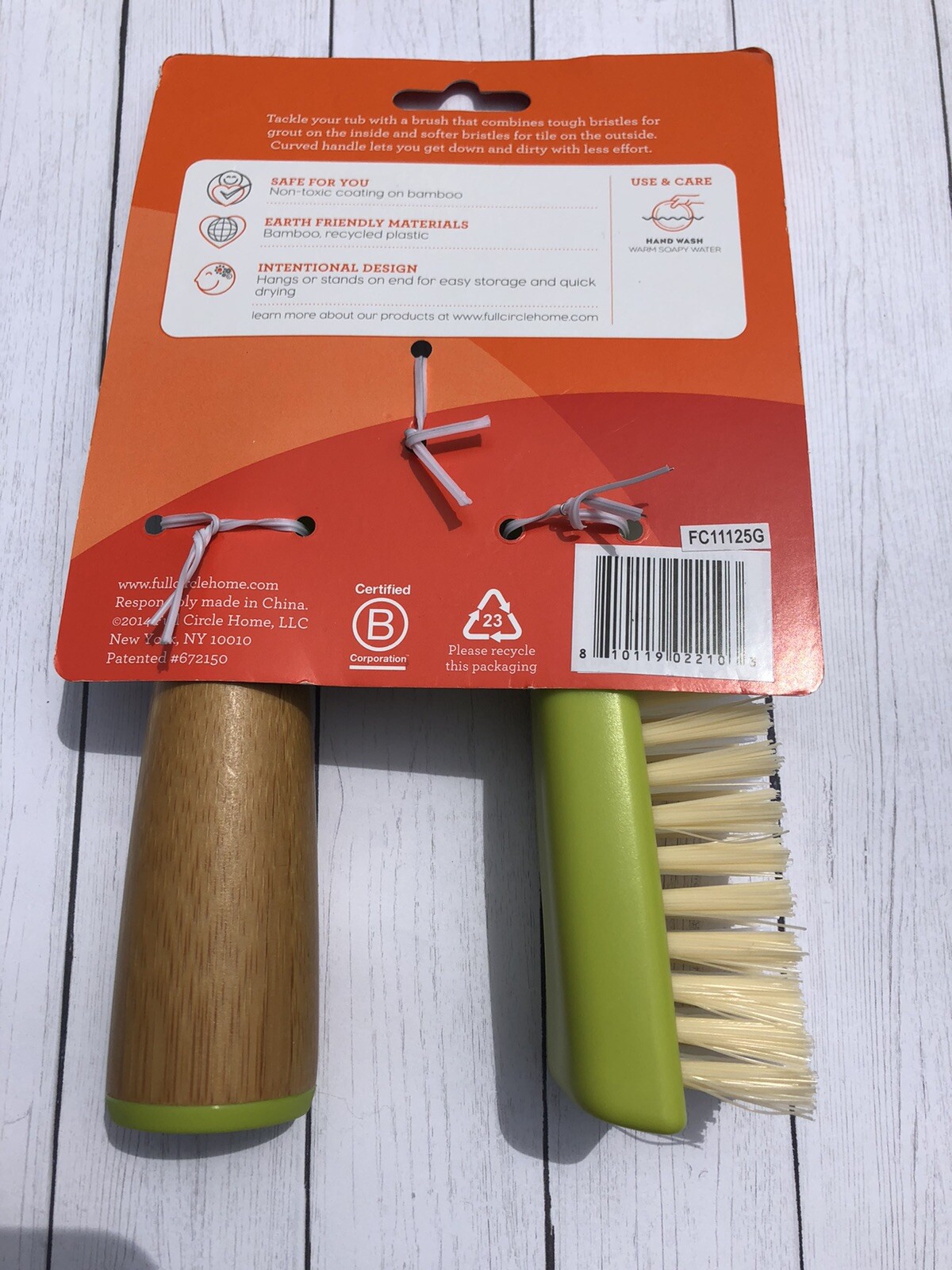 Grunge Buster Grout & Tile Scrub Brush, fast drying, Green w/Brown