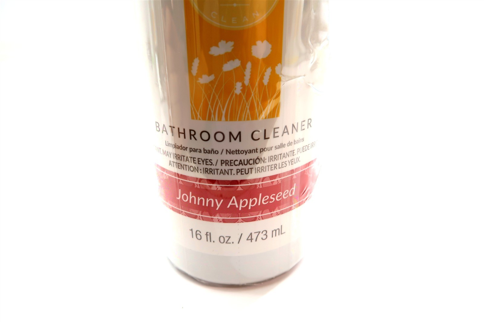 New SCENTSY BATHROOM CLEANER in Johnny Appleseed Scent Spray Bottle 16 Oz 59131