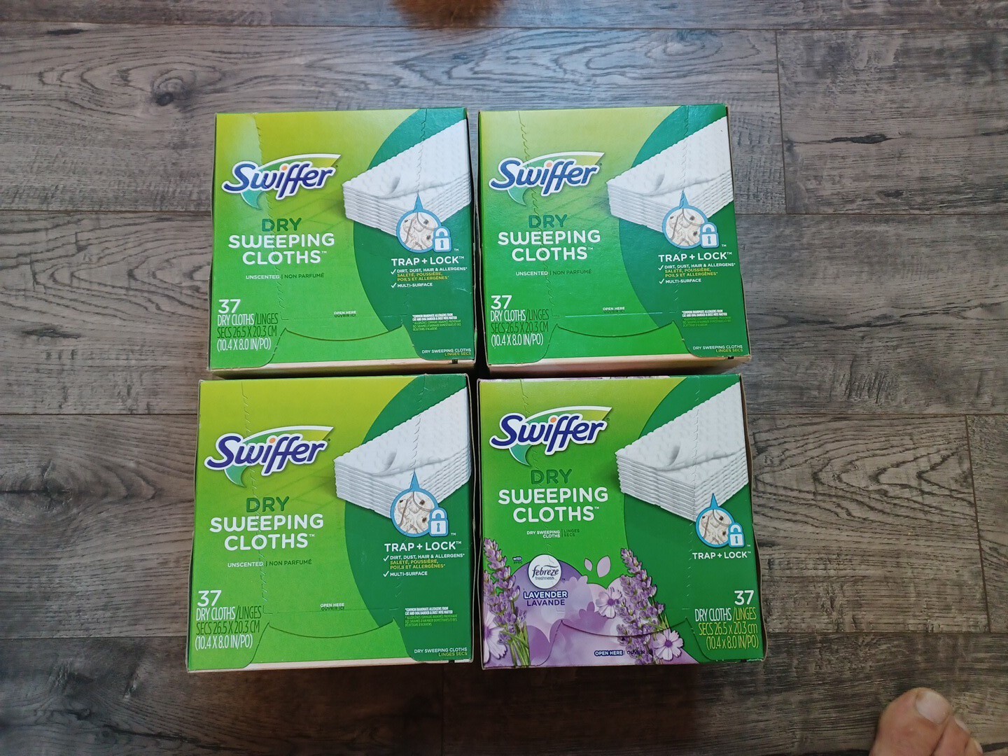 4 BOXES – Swiffer Dry Sweeping Cloths (3 Regular + 1 Febreze Lavender)