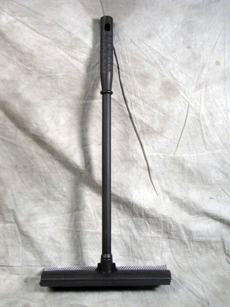 Multi-Purpose Window Washer Squeegee + Sponge 18″ Handle 9-3/4″ Head NEW