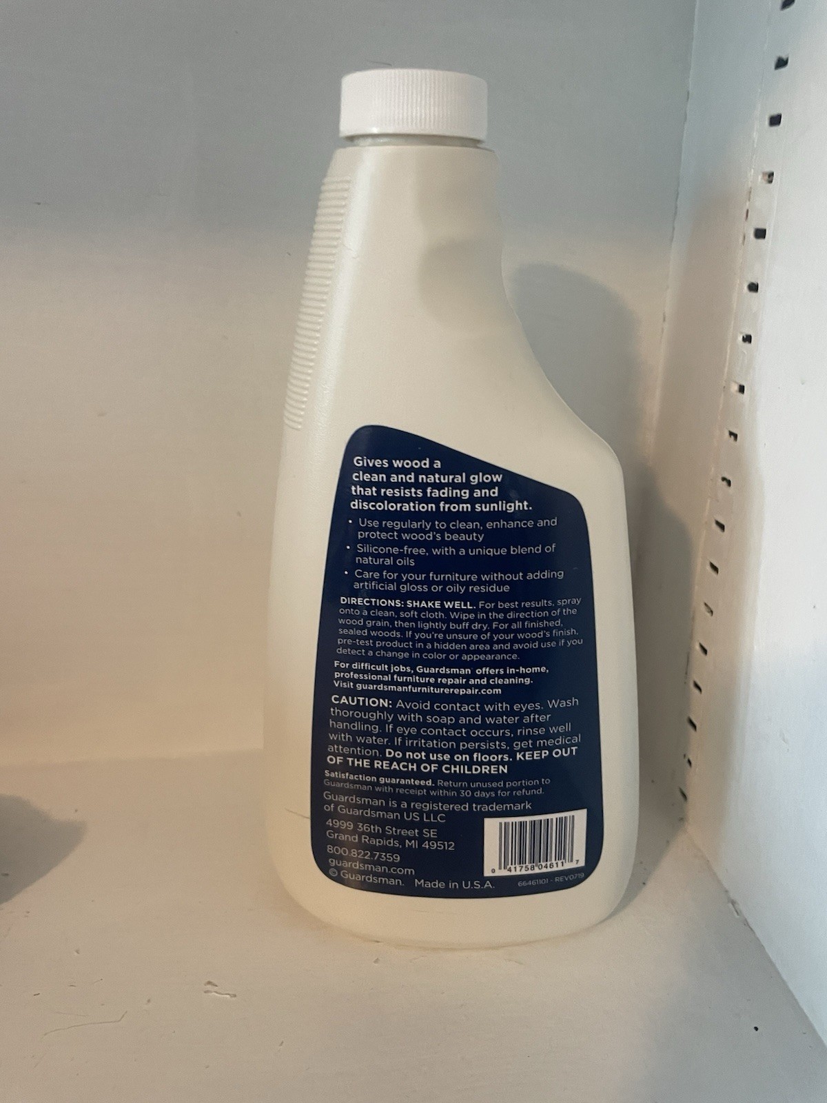 Guardsman Revitalizing Wood Polish Woodland Fresh 16 Oz Spray Furniture Cleaner