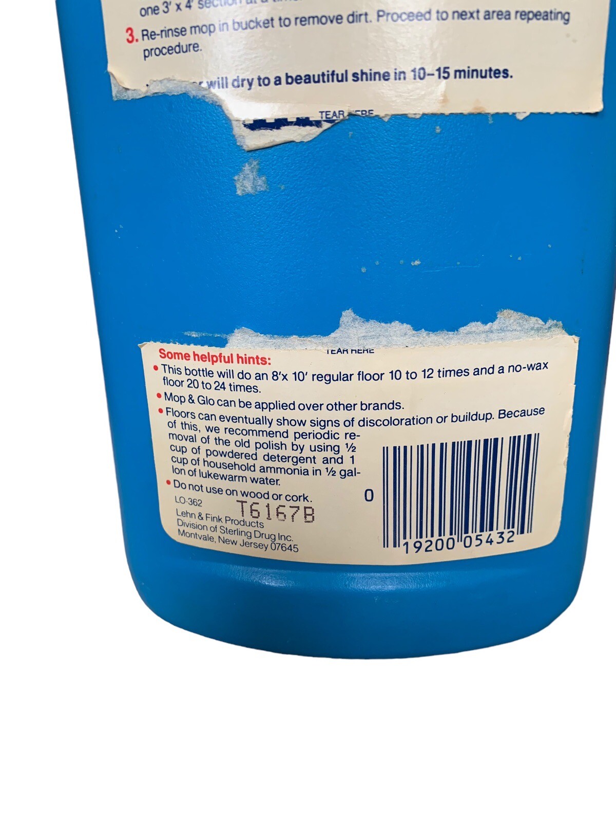 NOS Vtg MOP & GLO Floor Shine Cleaner Movie Prop 32 oz bottle 2/3 full