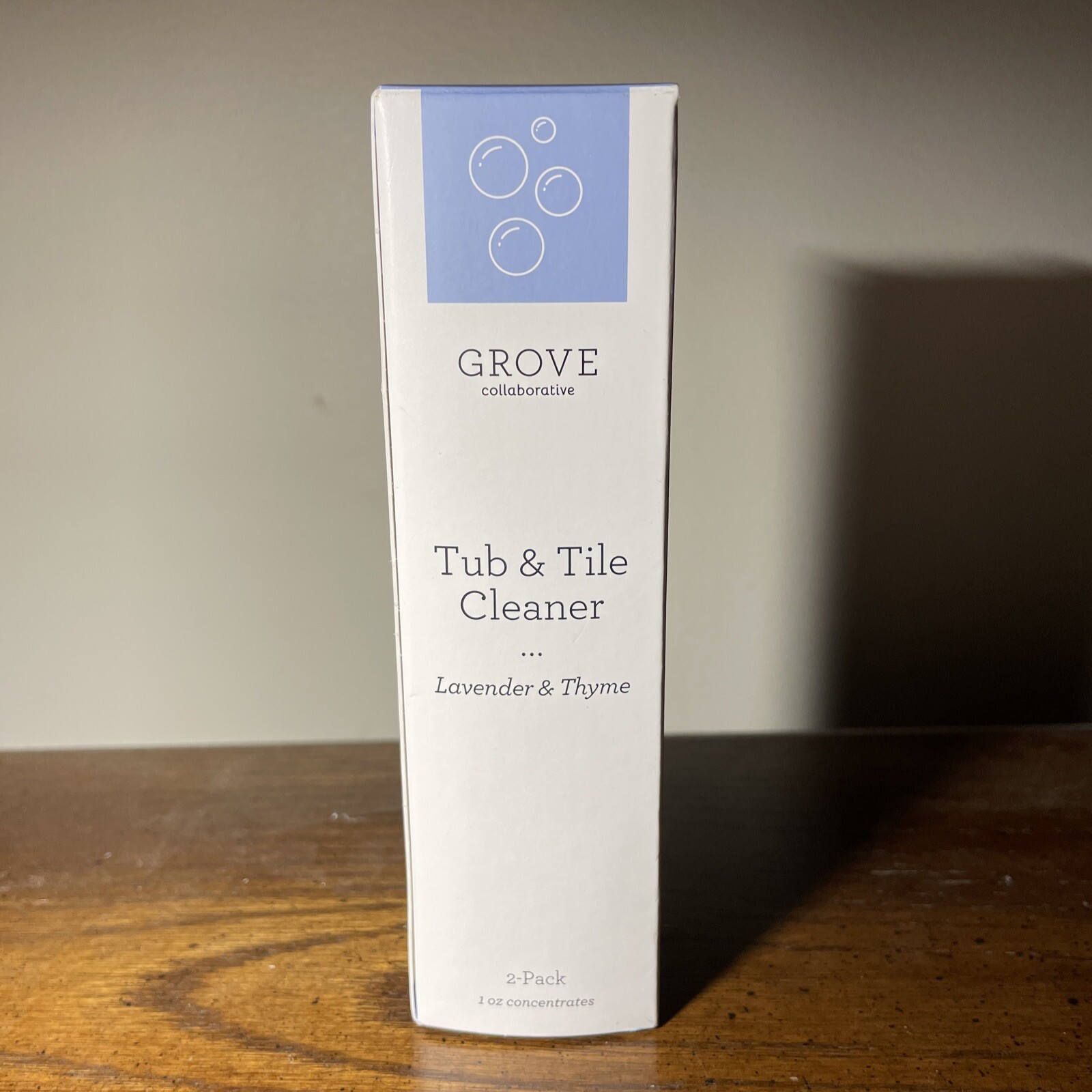 2 NEW GROVE Tub & Tile Cleaner Cleaner- Lavender & Thyme Scent 1 oz each