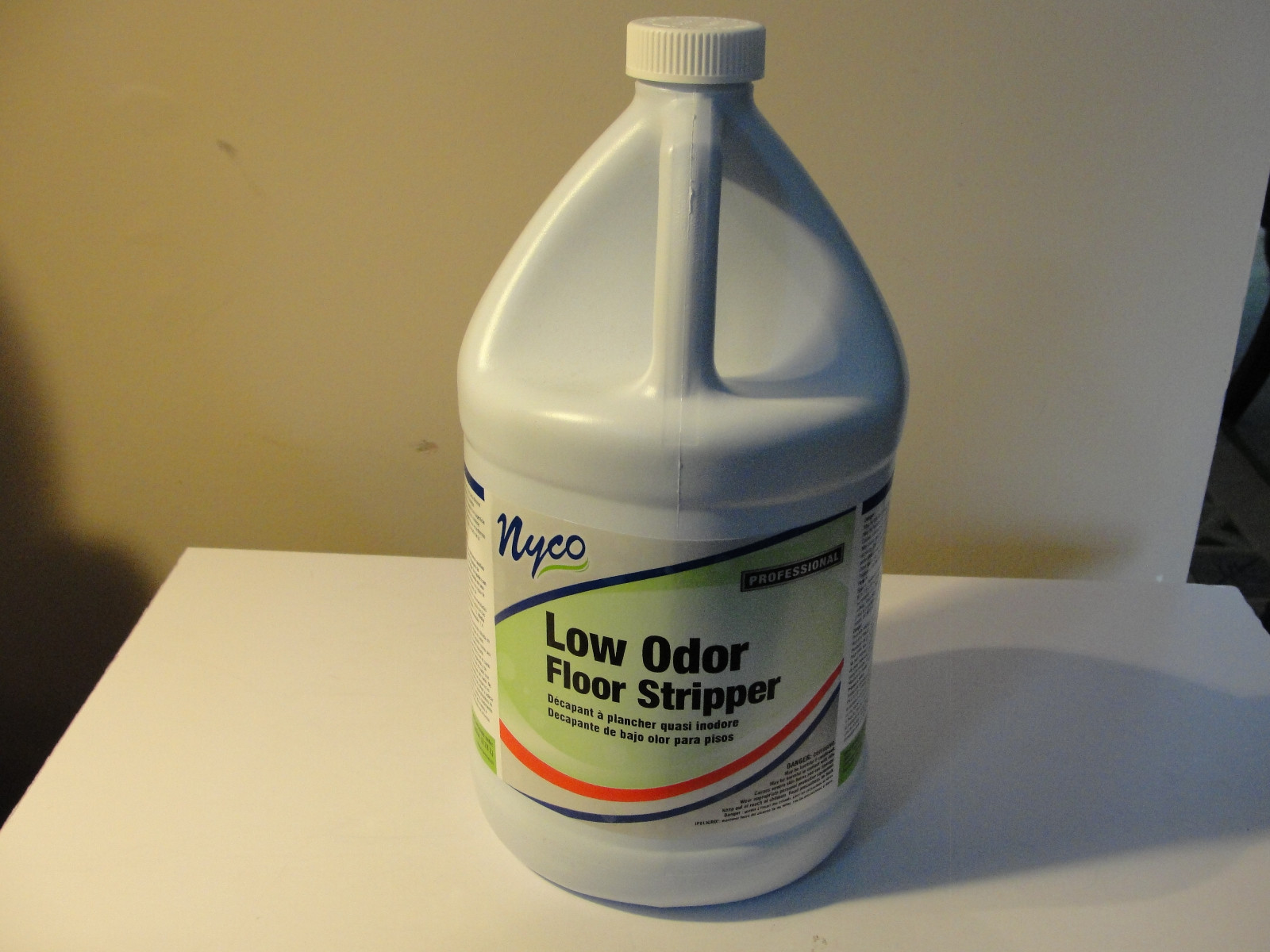 Nyco Products Low Odor Floor Stripper 1 Gallon (Pack of 1)