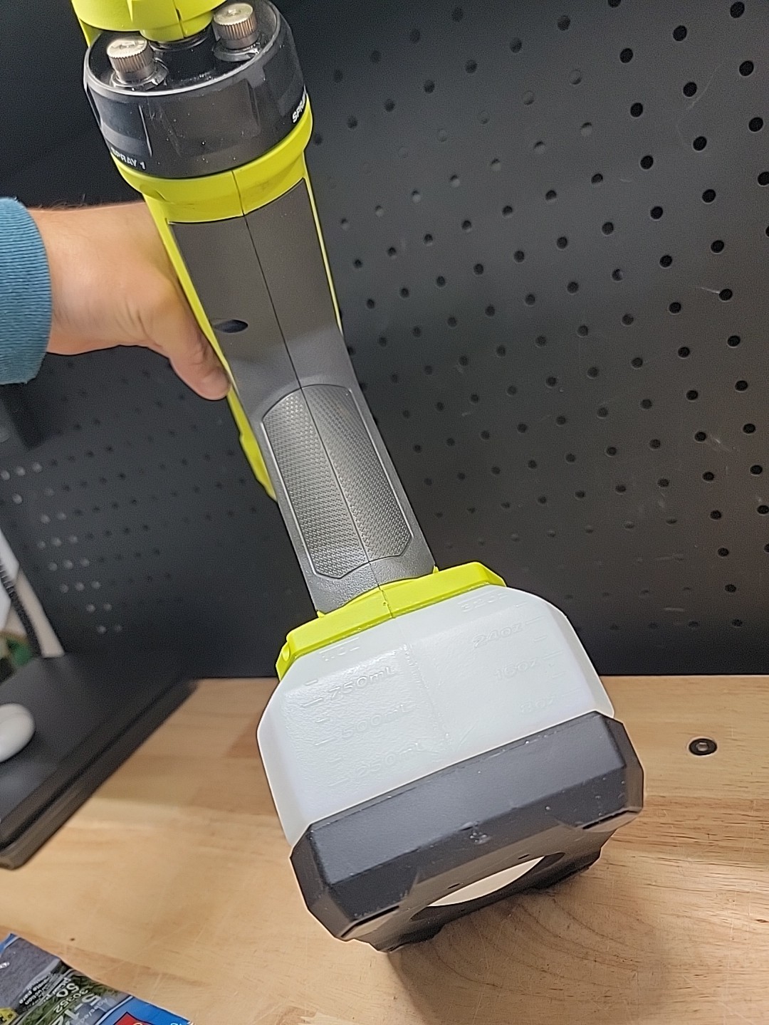 Ryobi PSP02 18V Cordless Handheld Electrostatic Sprayer (Tool Only) Tested!