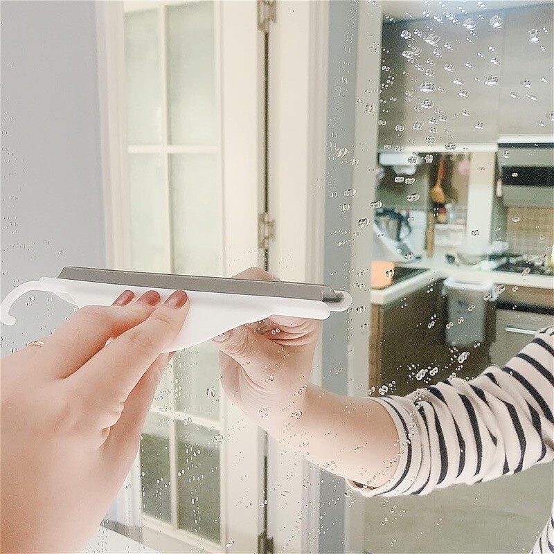 Tiny Bathroom Shower Mirror Squeegee Water Wiper Tool Sink Tiles Glass Cleaning