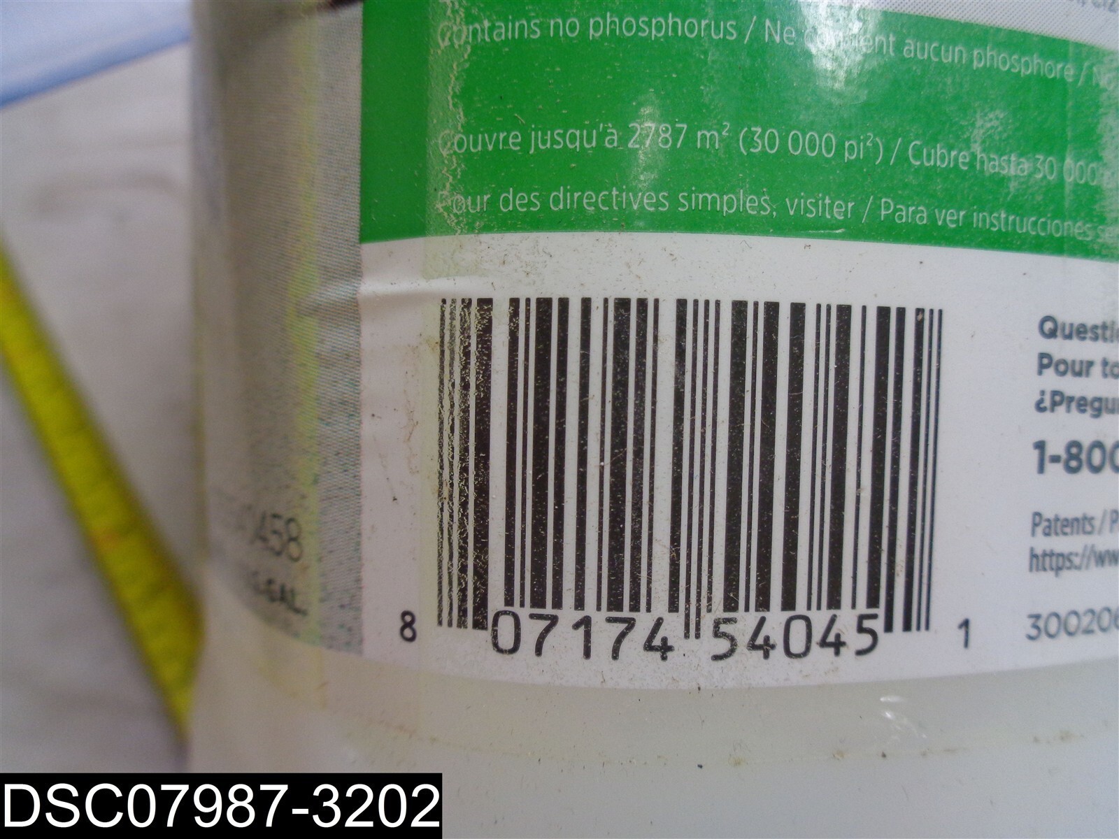 QTY= 2 Gallons (2 x 1 Gal) Floor Science Cleaner & Restorer Spray Buff CBD540458