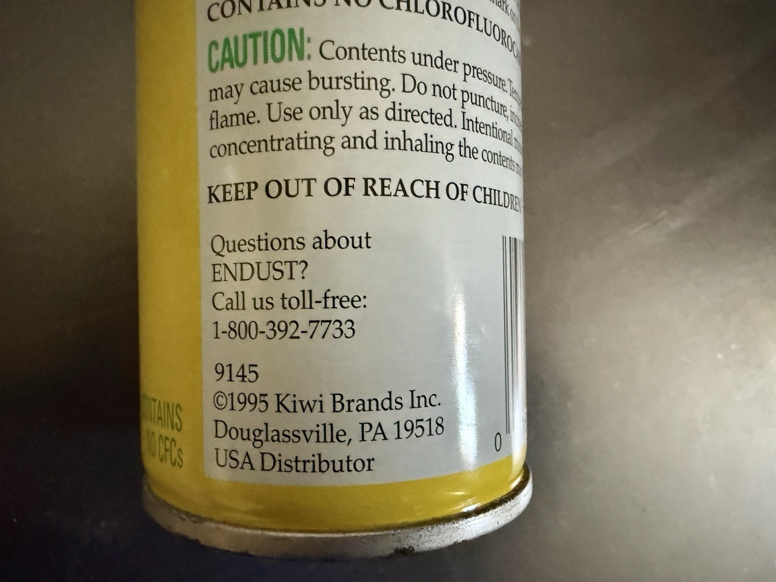 Lot Of 2 Lemon Endust 1995, No Wax Cleaning & Dusting Spray, 10 oz, FULL! NOS!