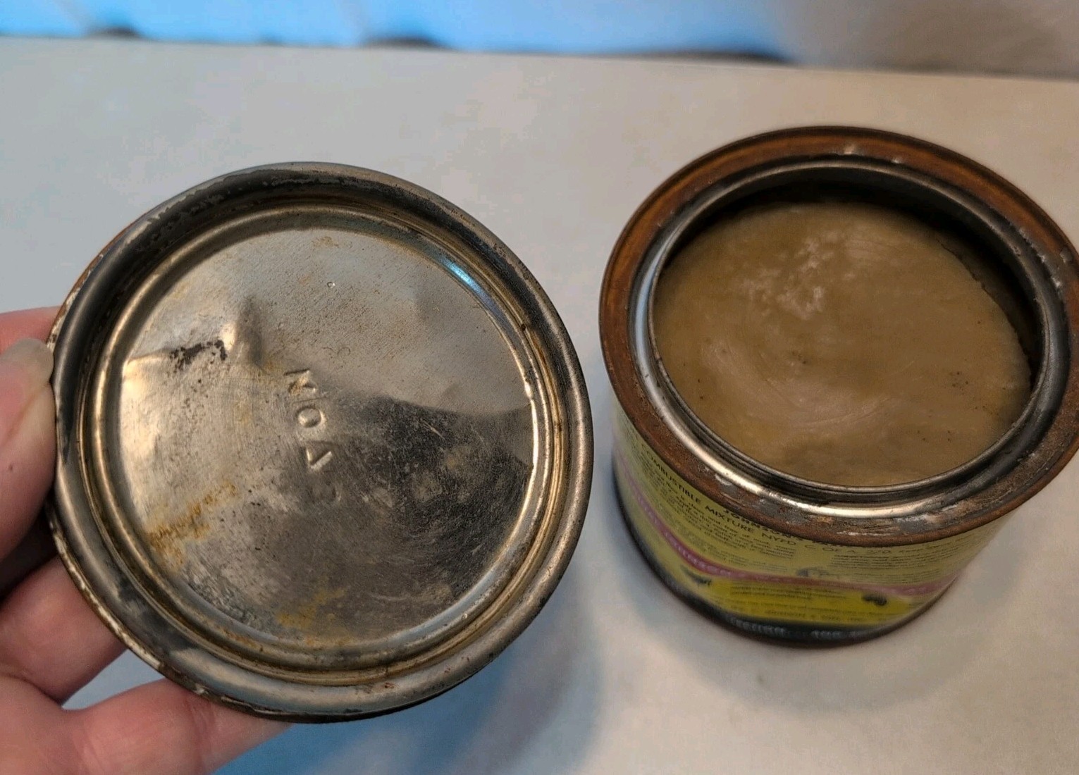 SC Johnson Paste Wax USA 90% (1 lb 5.3 oz) Long Lasting Protection DISCONTINUED